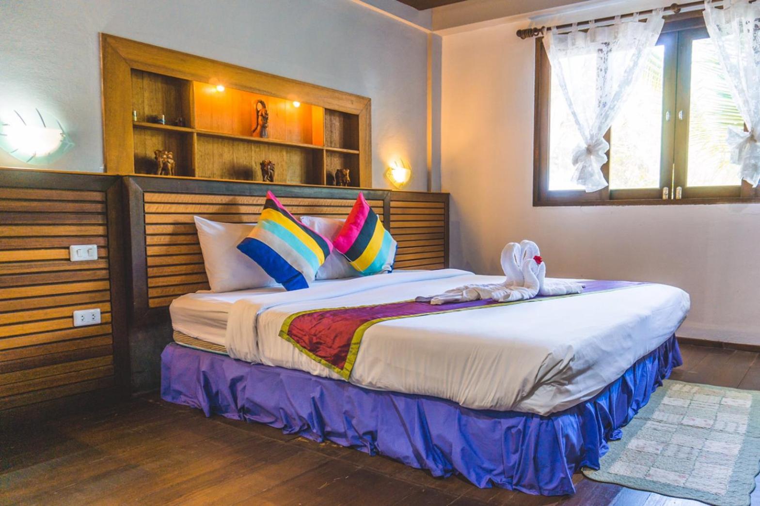 Two-Bedroom Villa - Photo 21