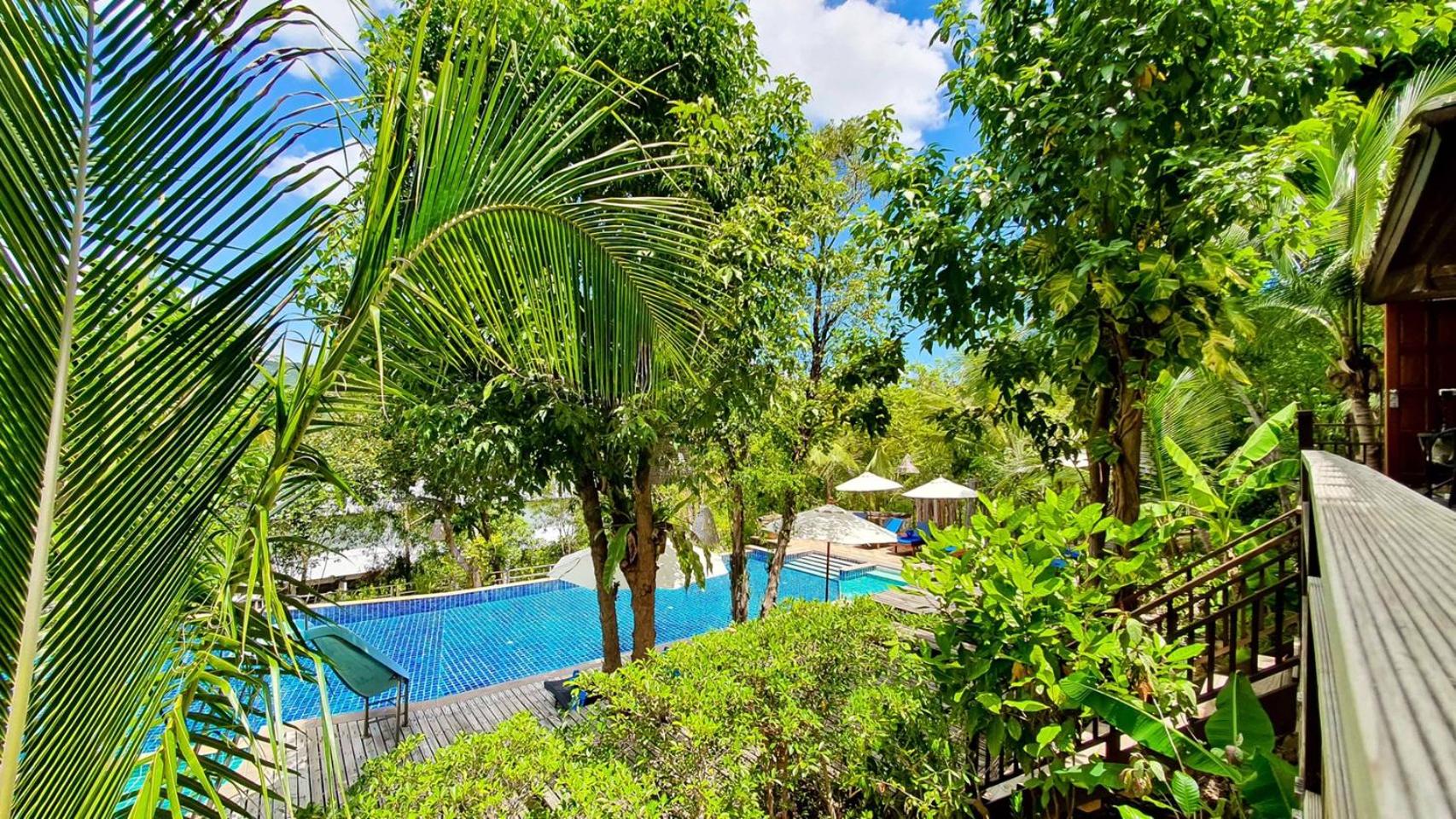 Deluxe Bungalow - Photo 21