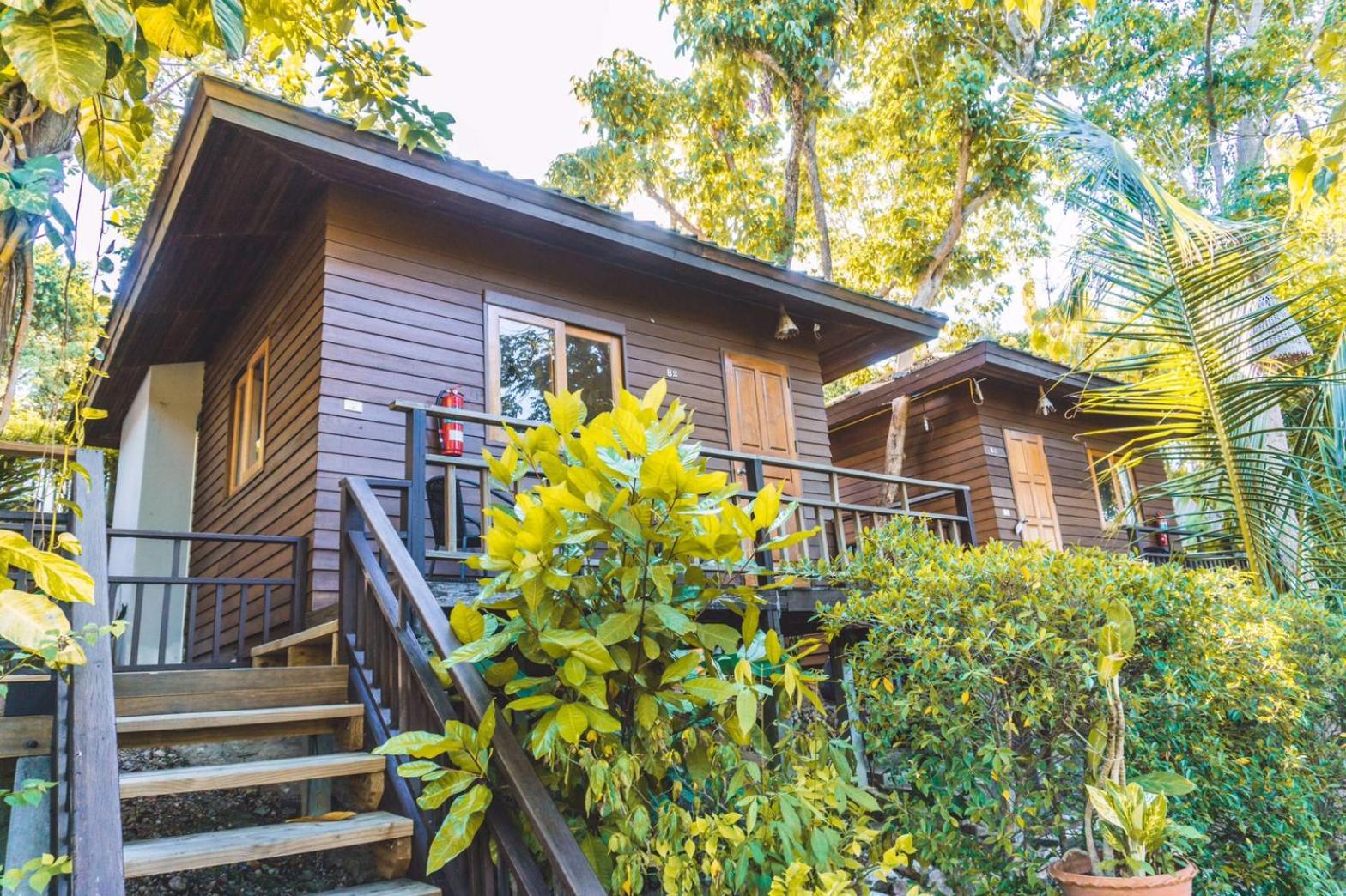 Deluxe Bungalow - Photo 29