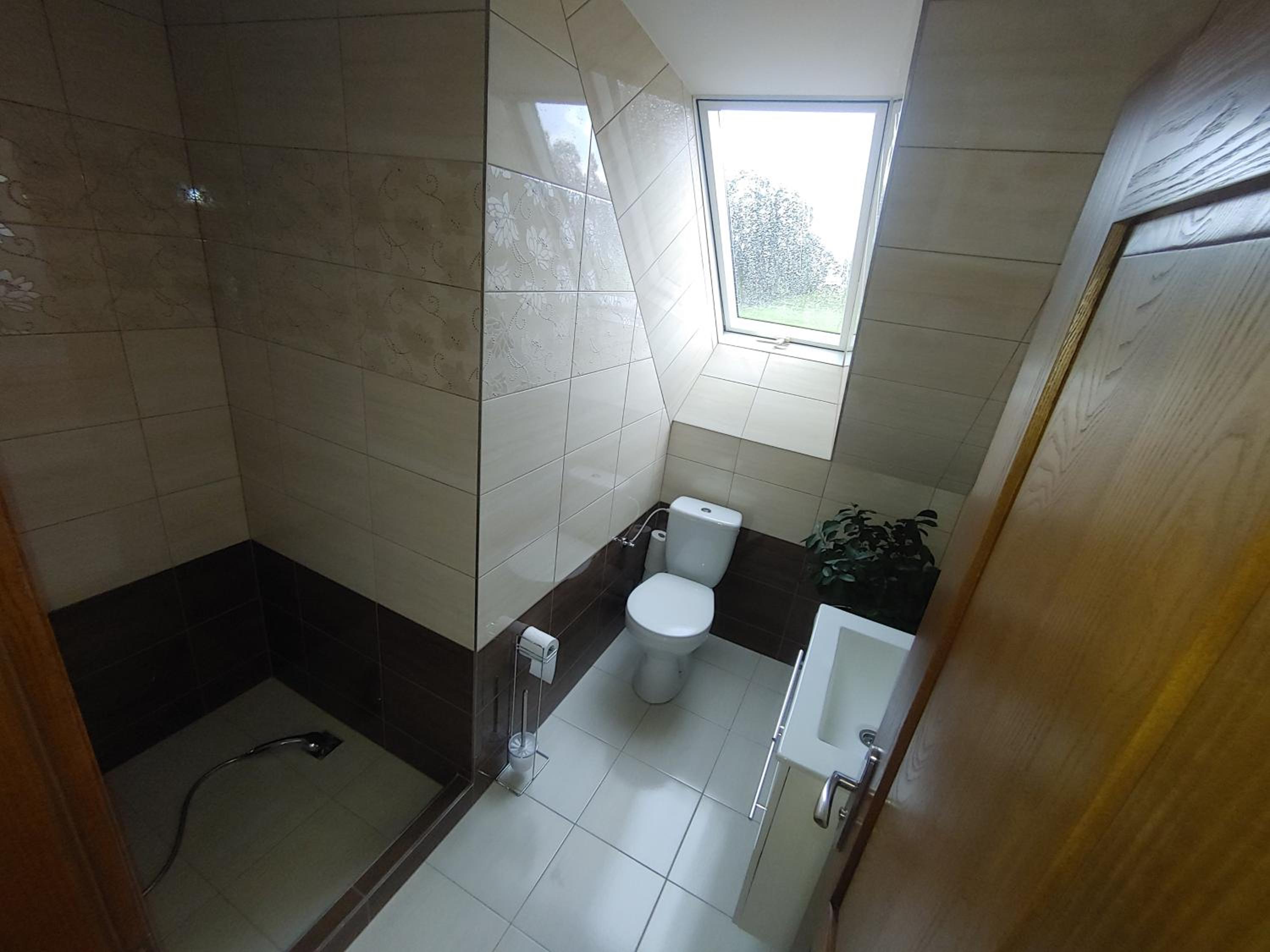 Deluxe Triple Room - Photo 37
