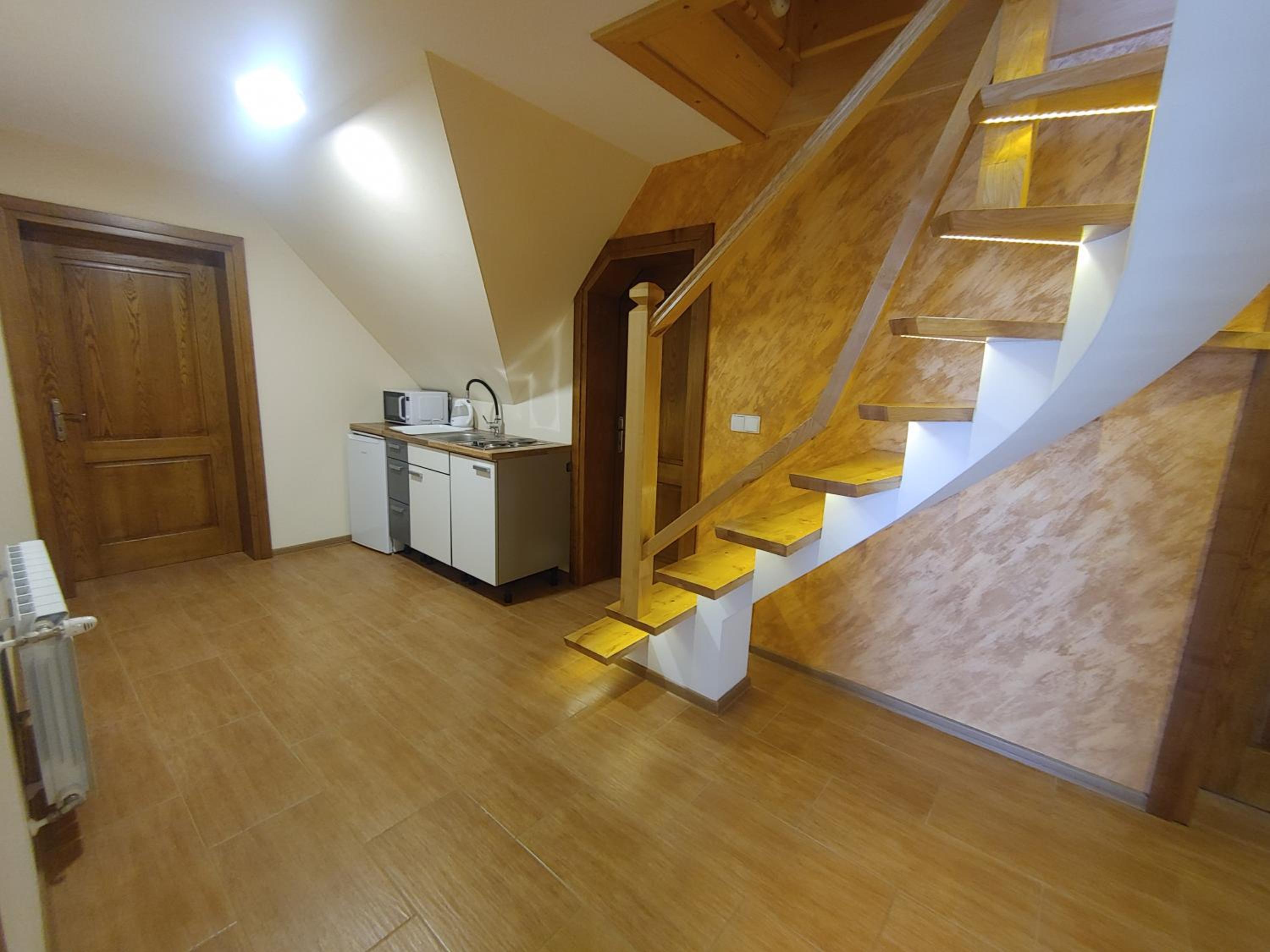 Deluxe Triple Room - Photo 36