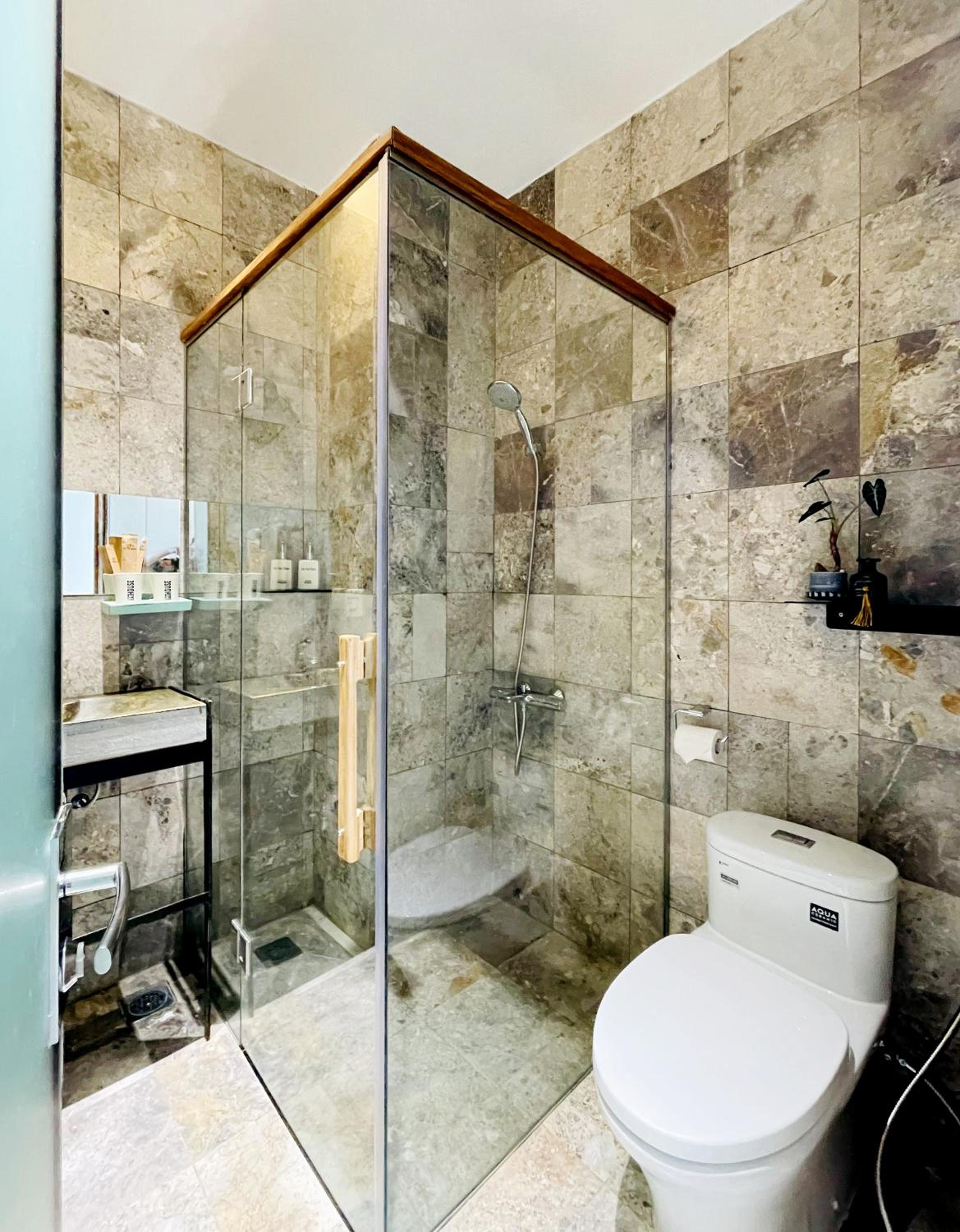 Double Room - Photo 23