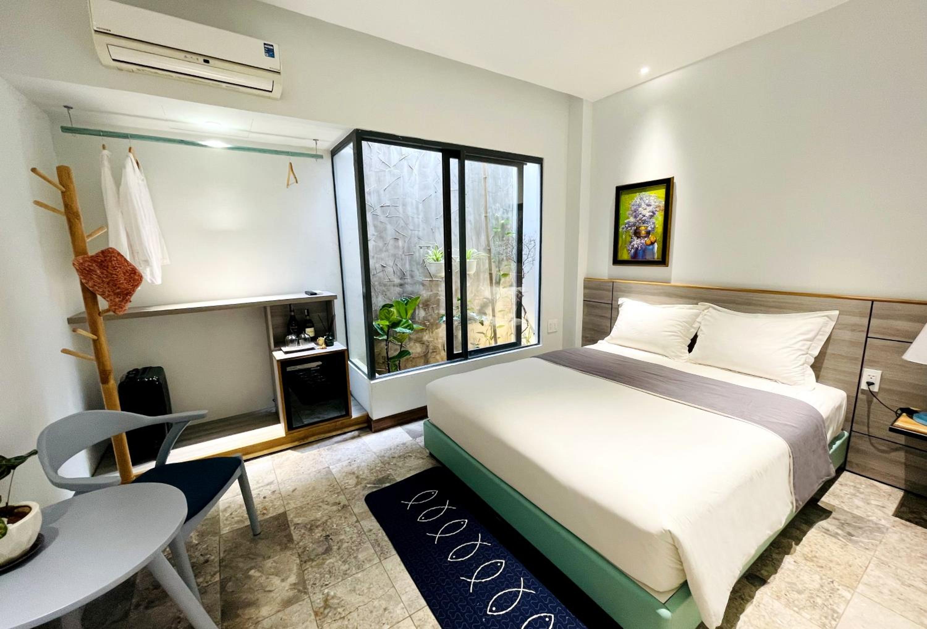 Double Room - Photo 7