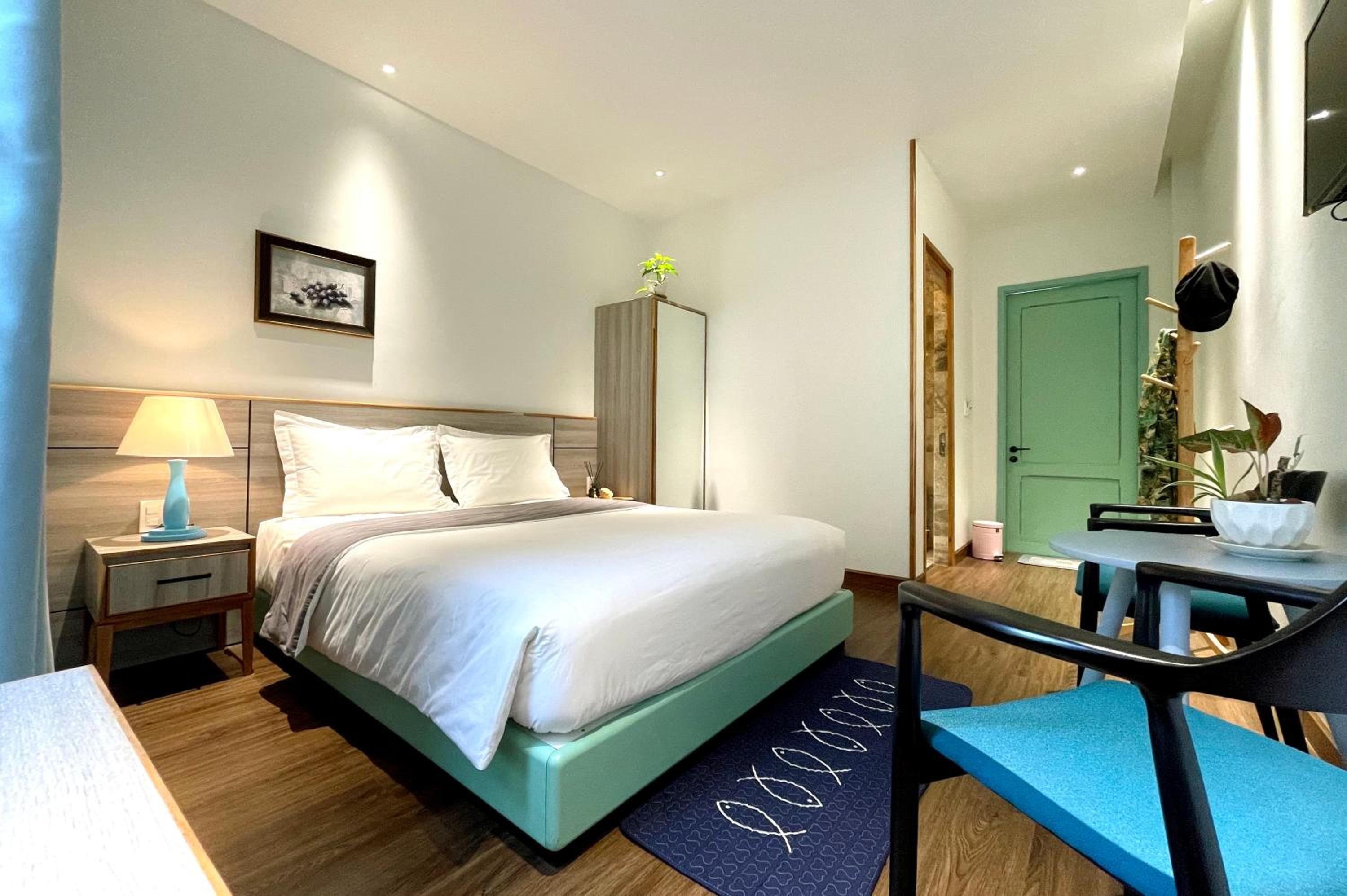 Double Room - Photo 22