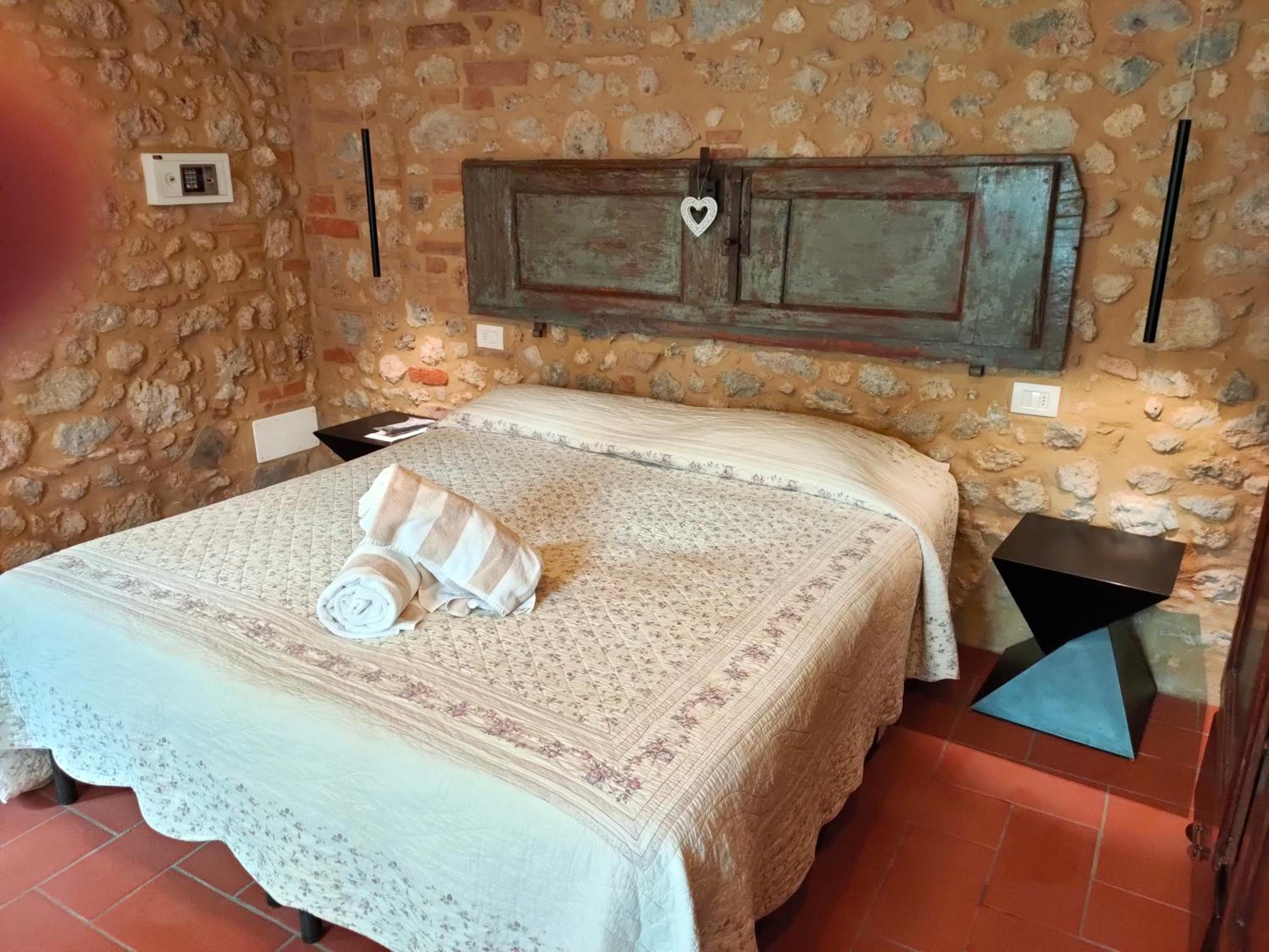Triple Room photo 3
