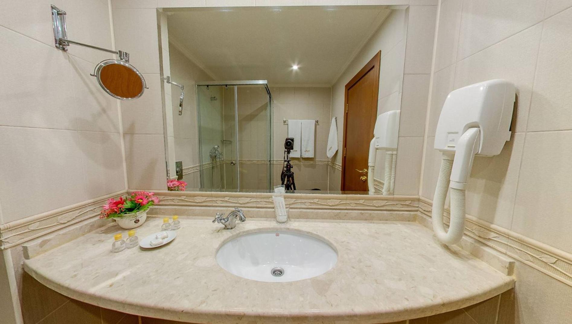 Economy Double Room photo 3