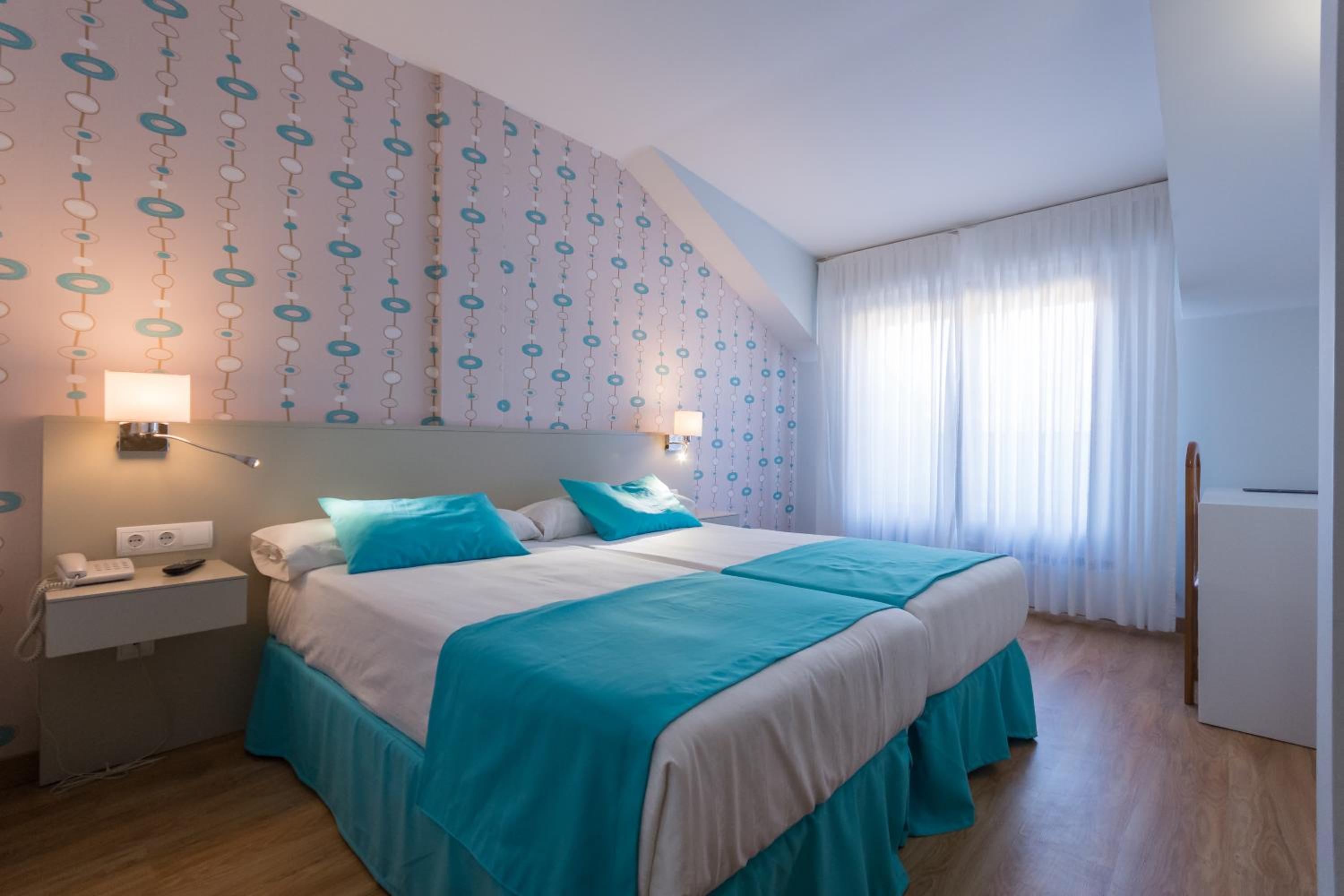 Habitación Doble o con Dos Camas