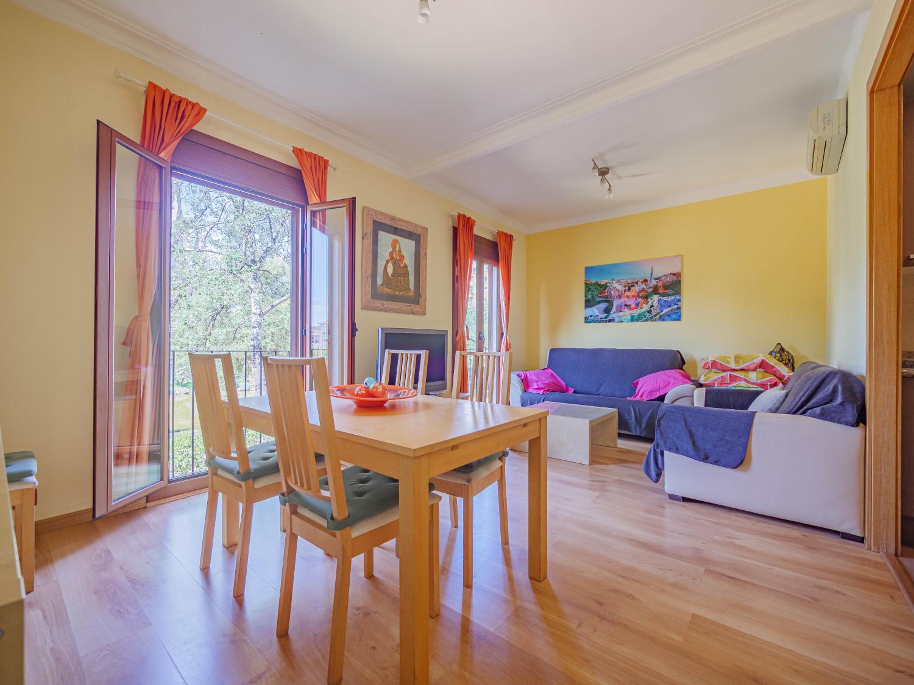 Apartamento con 2 balcones