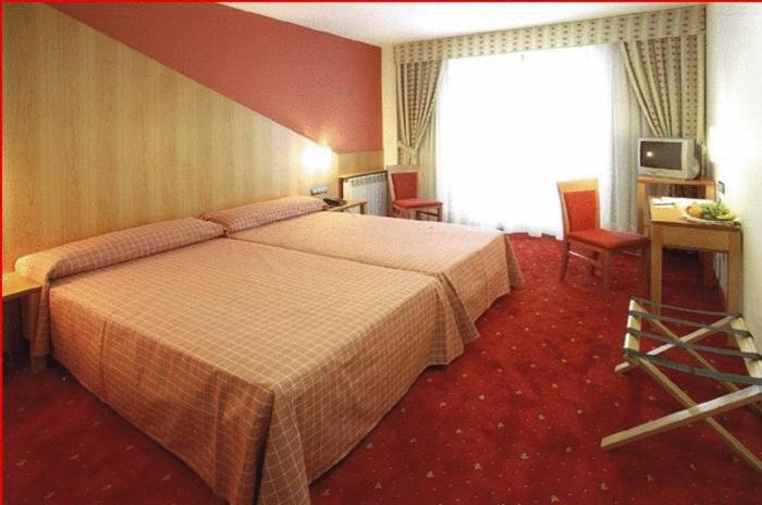 Double or Twin Room photo 3