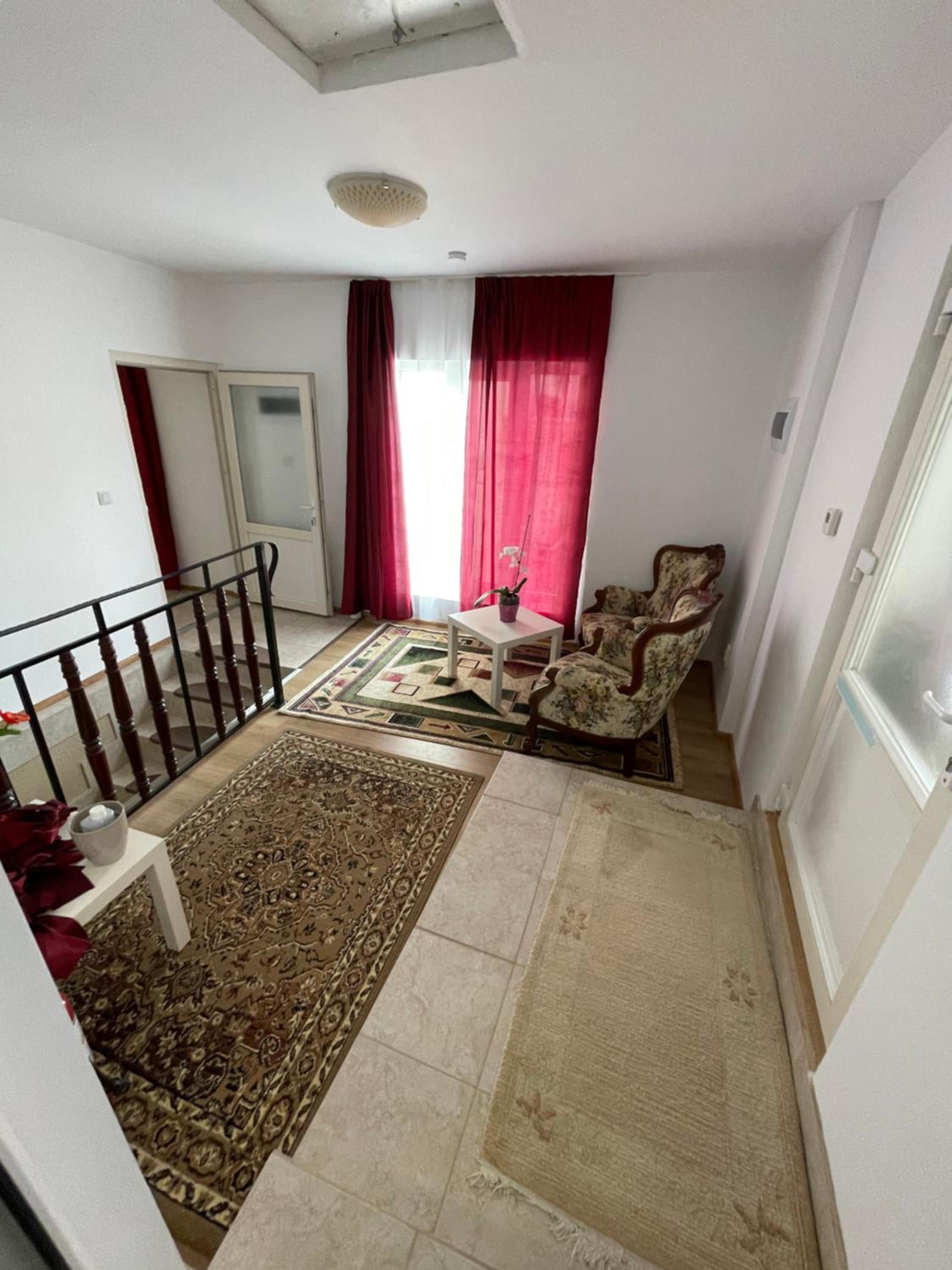 Economy Double Room - Photo 3