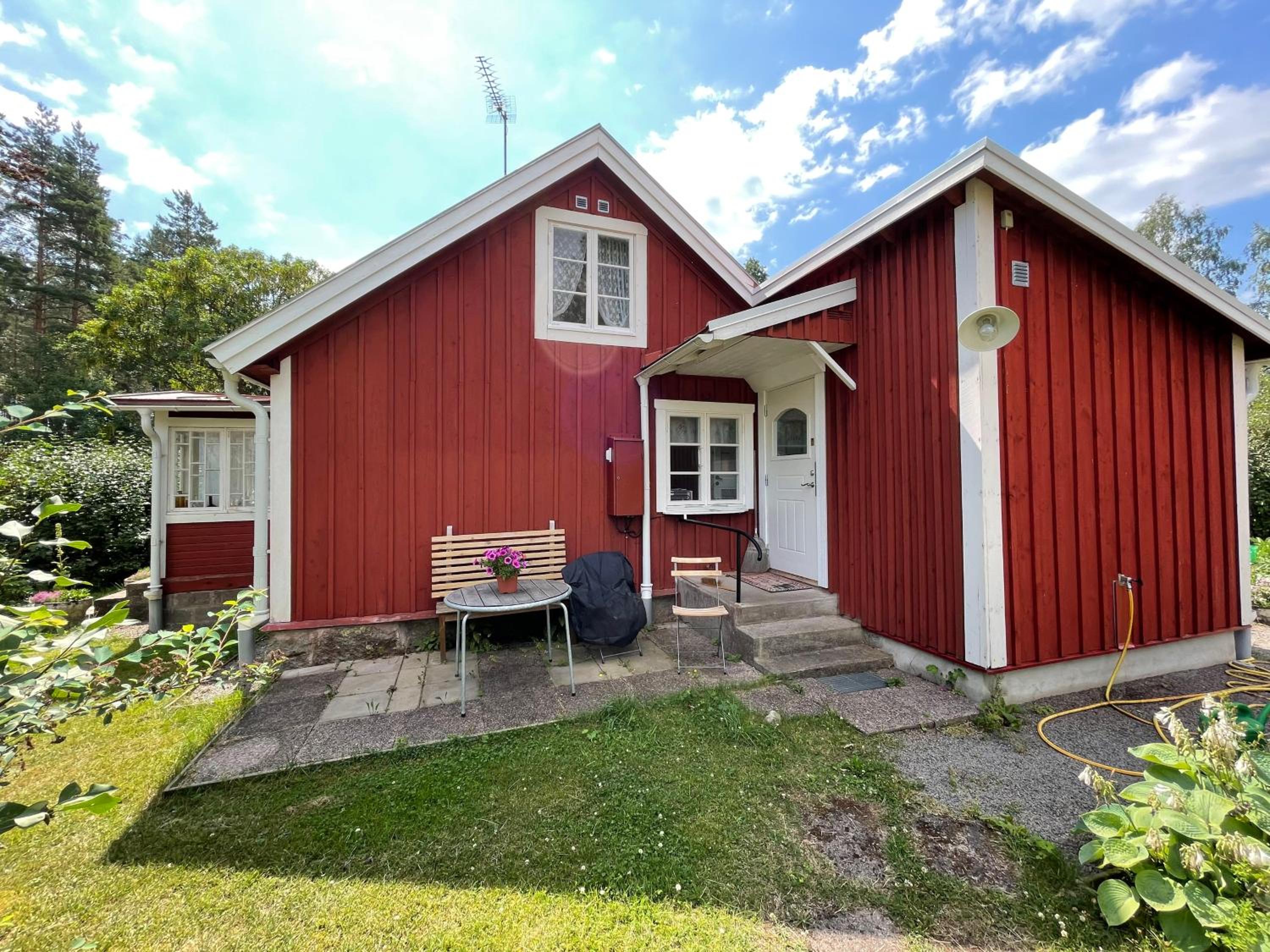 One-Bedroom House photo 2