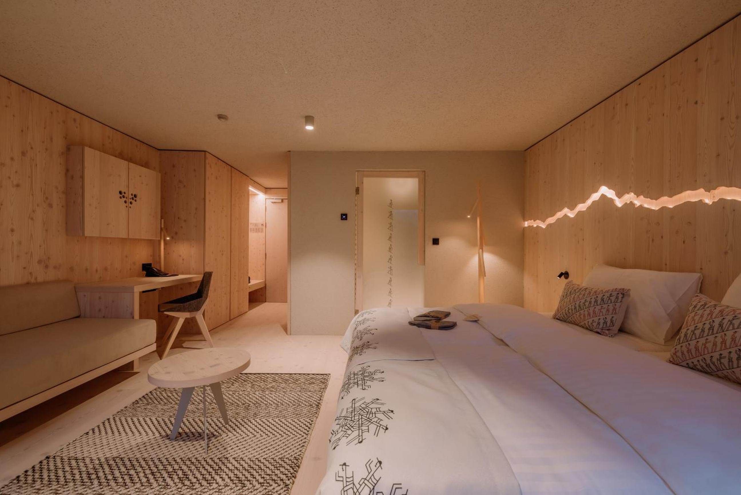 Comfort Double or Twin Room