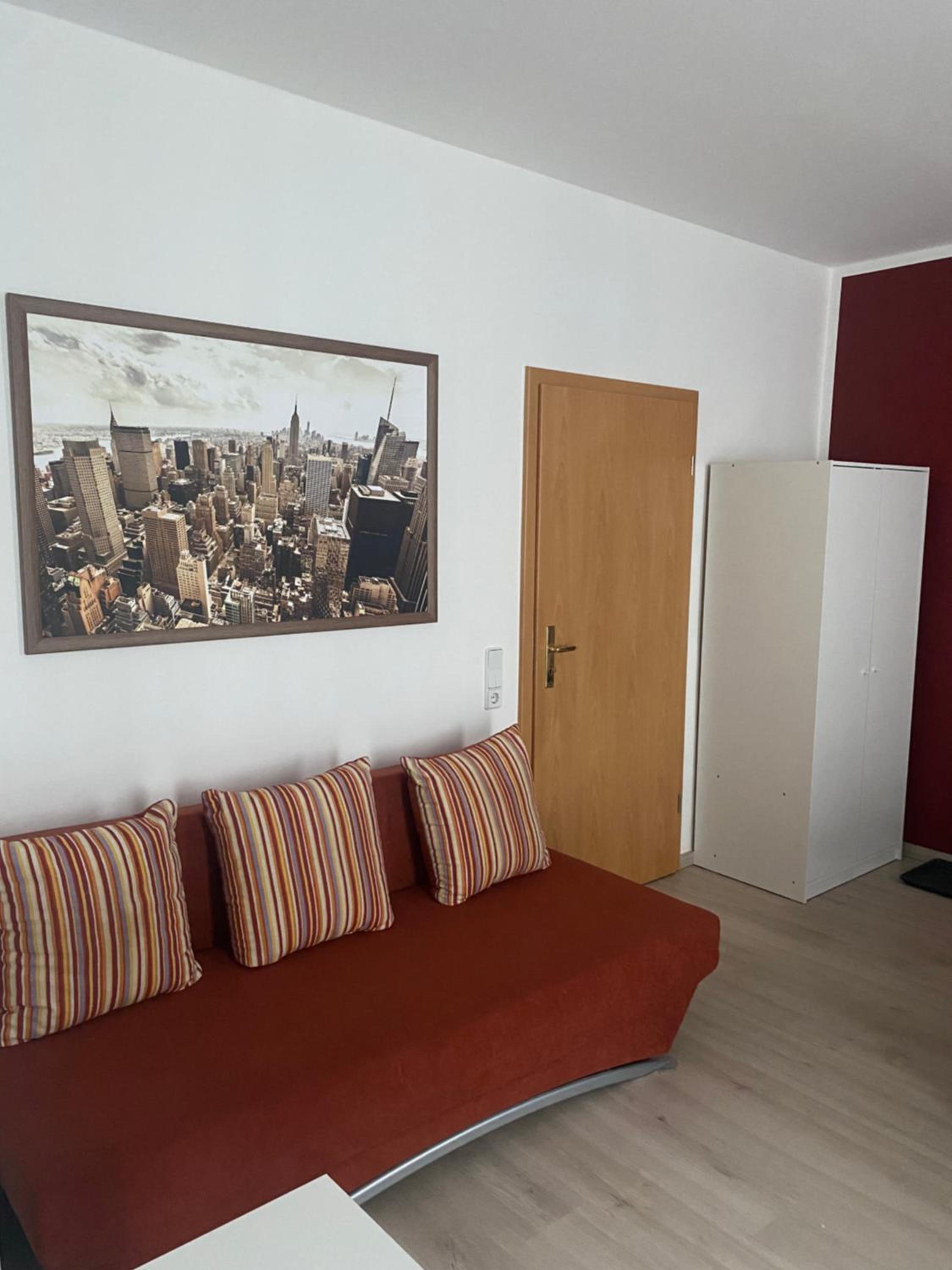 Three-Bedroom Apartment photo 3