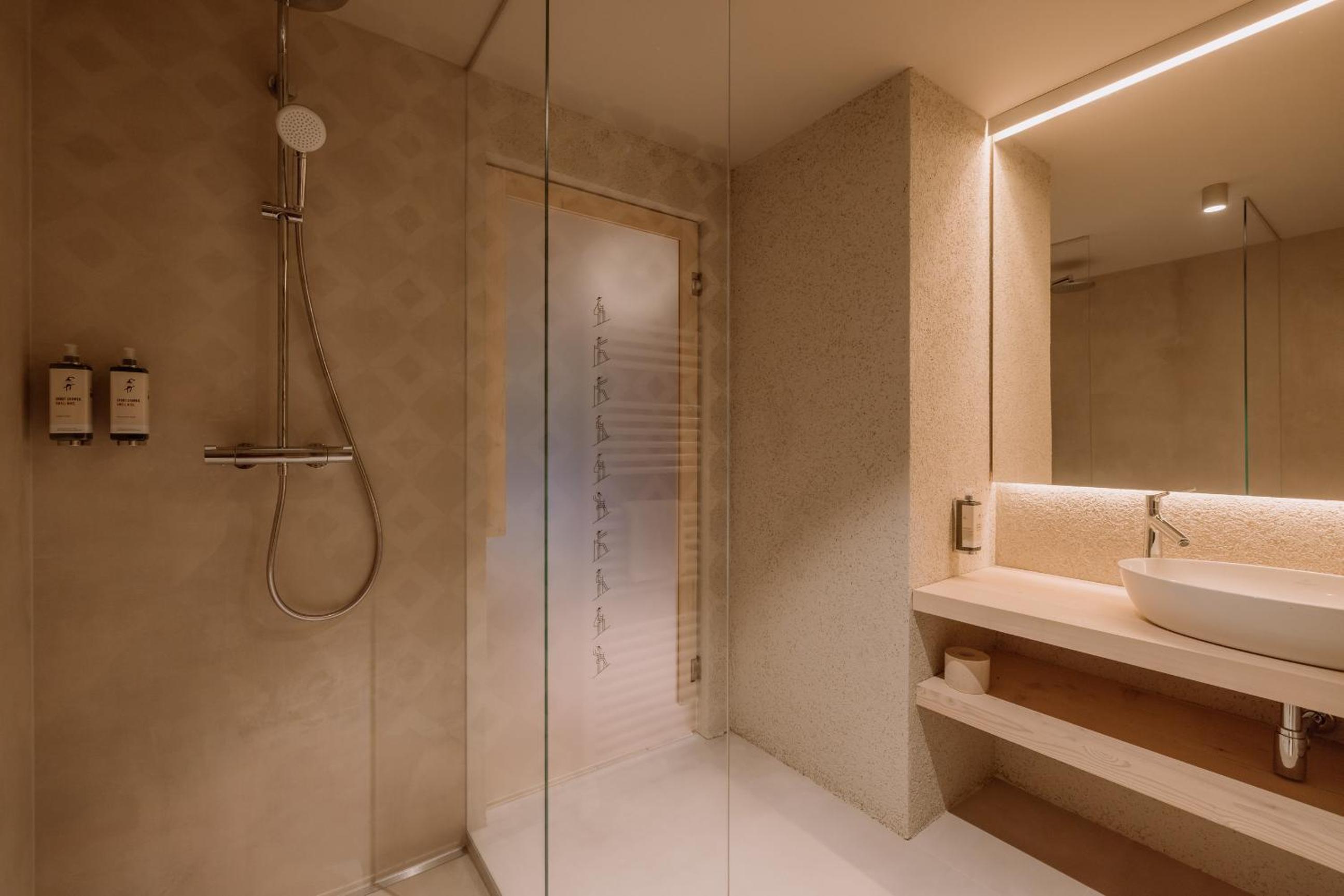 Comfort Double or Twin Room