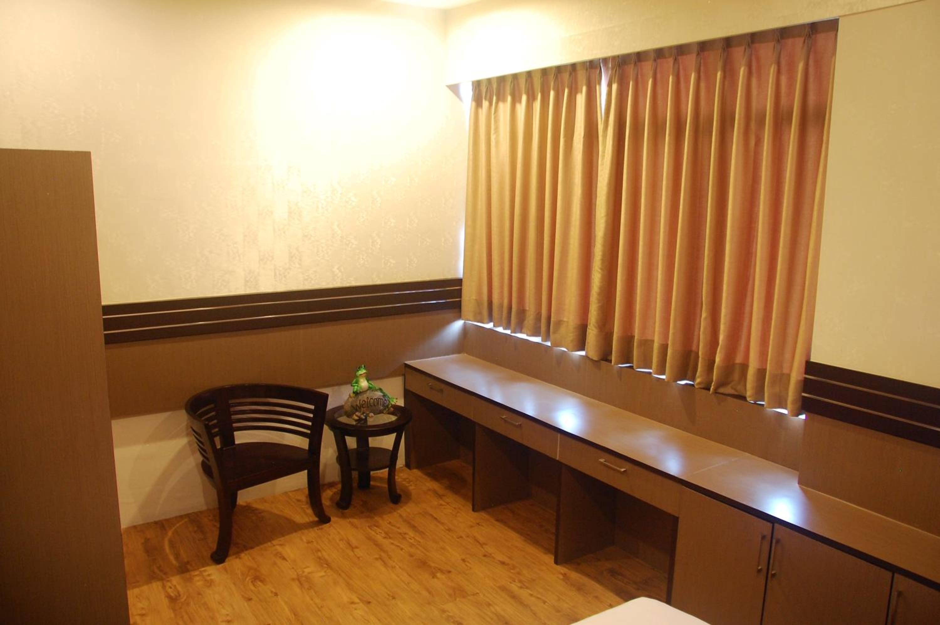 Deluxe Twin Room photo 2