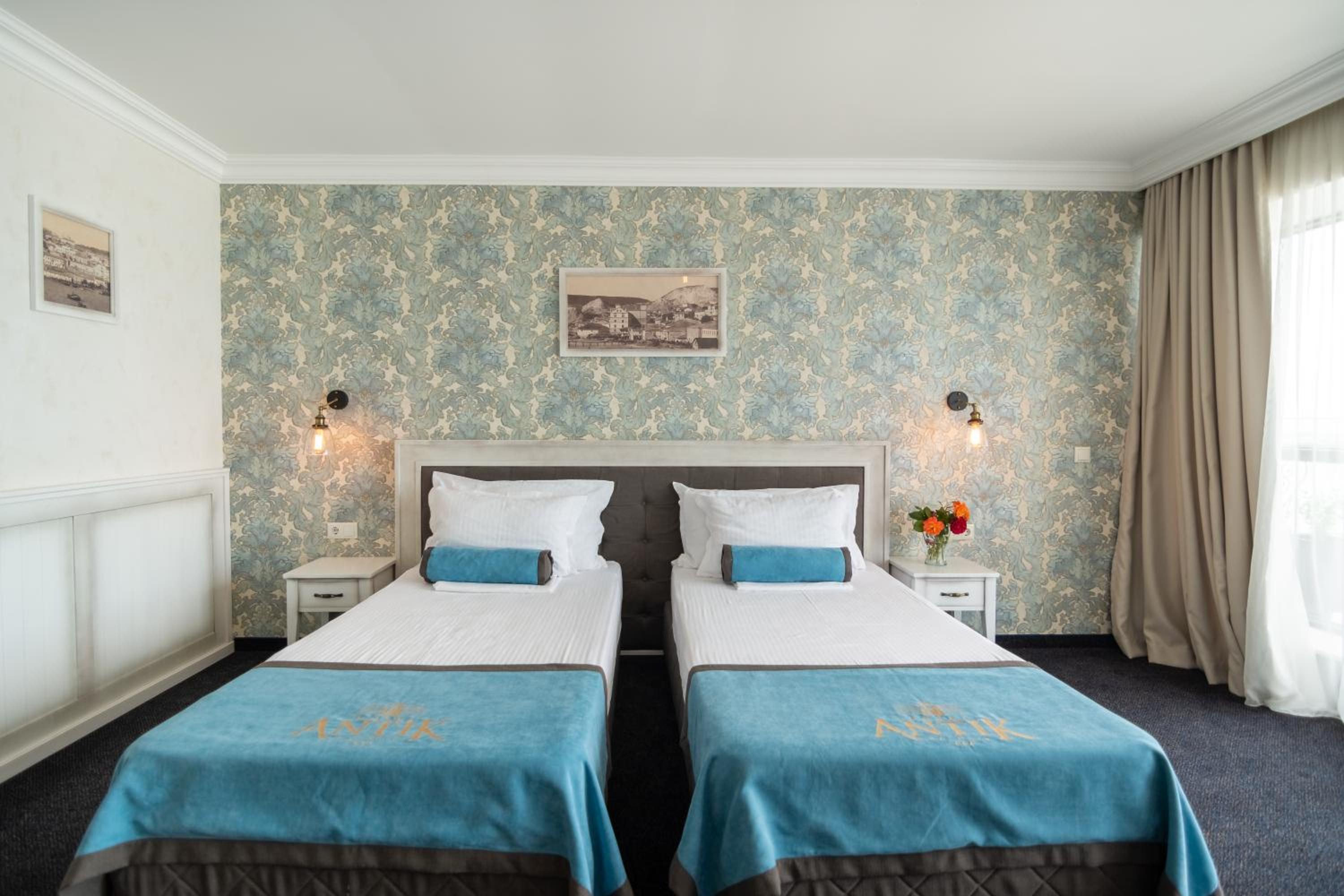Double Room with Sea View - Photo 10