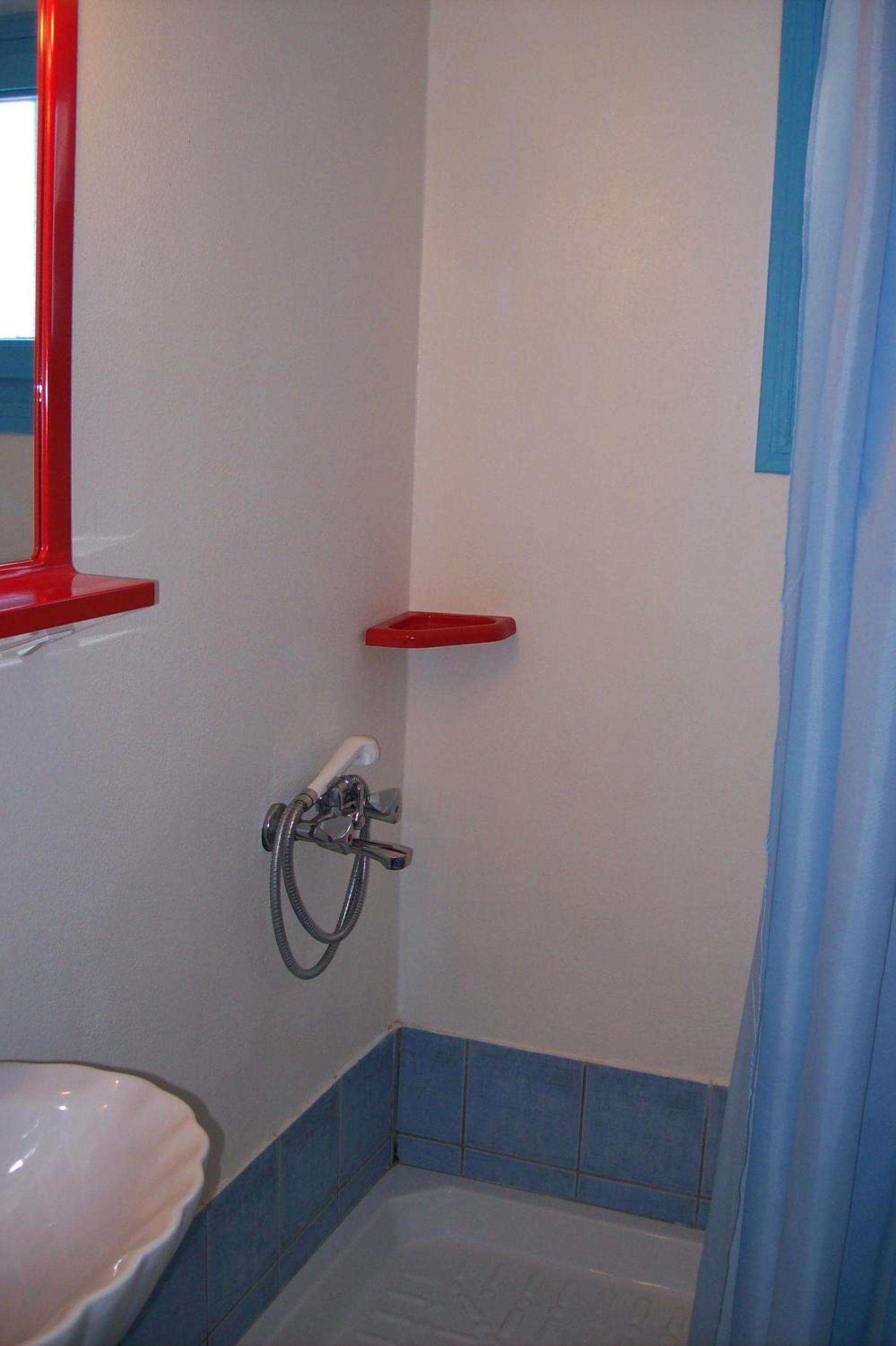Economy Double Room (Annex) - Photo 2
