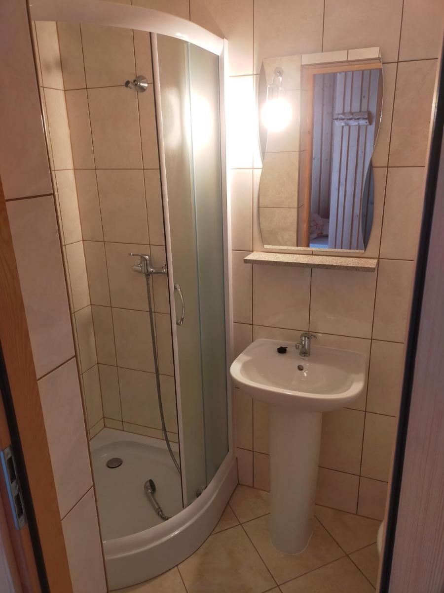 Double Room with Private Bathroom photo 1