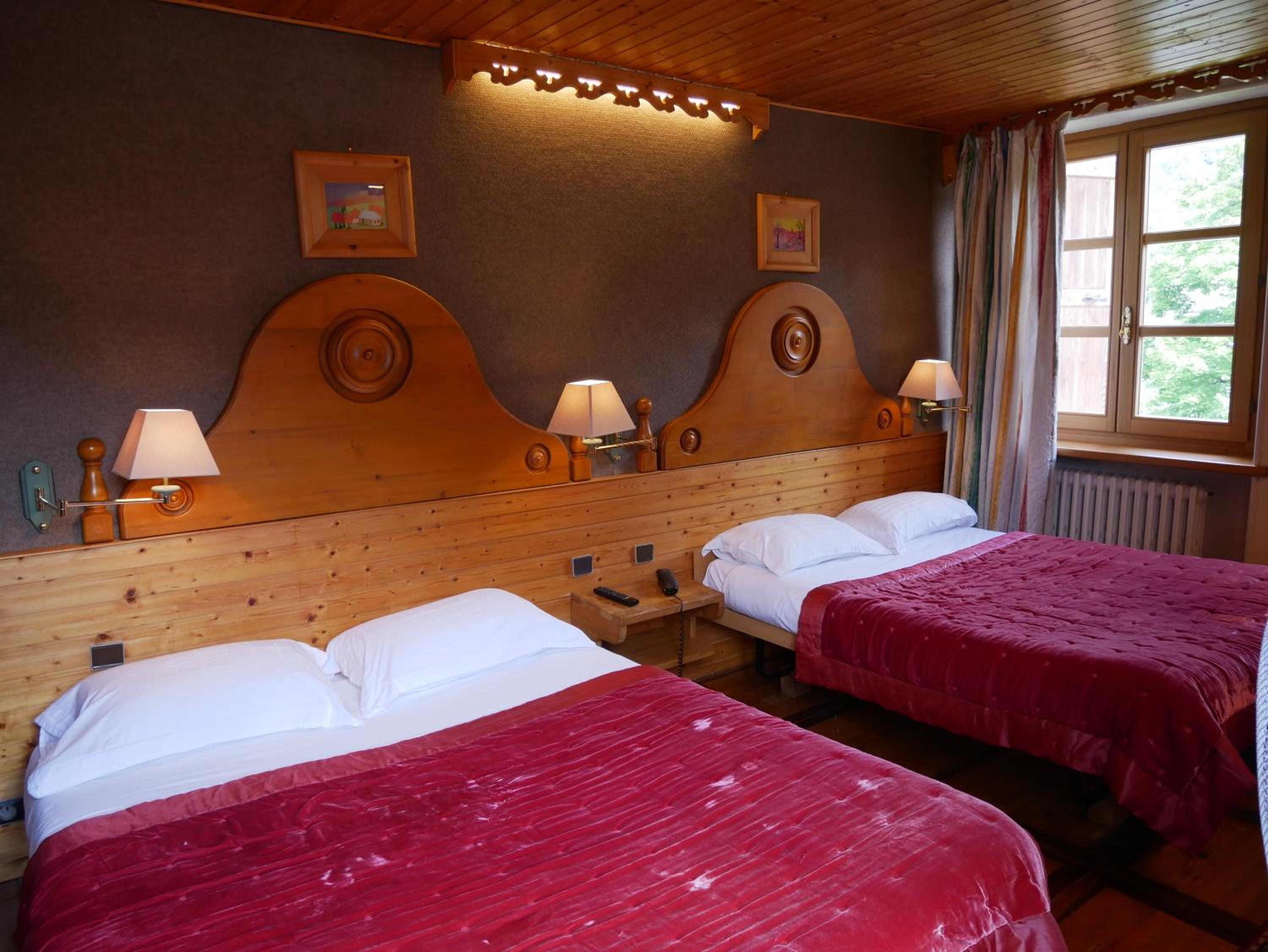 Classic Quadruple Room - Photo 1
