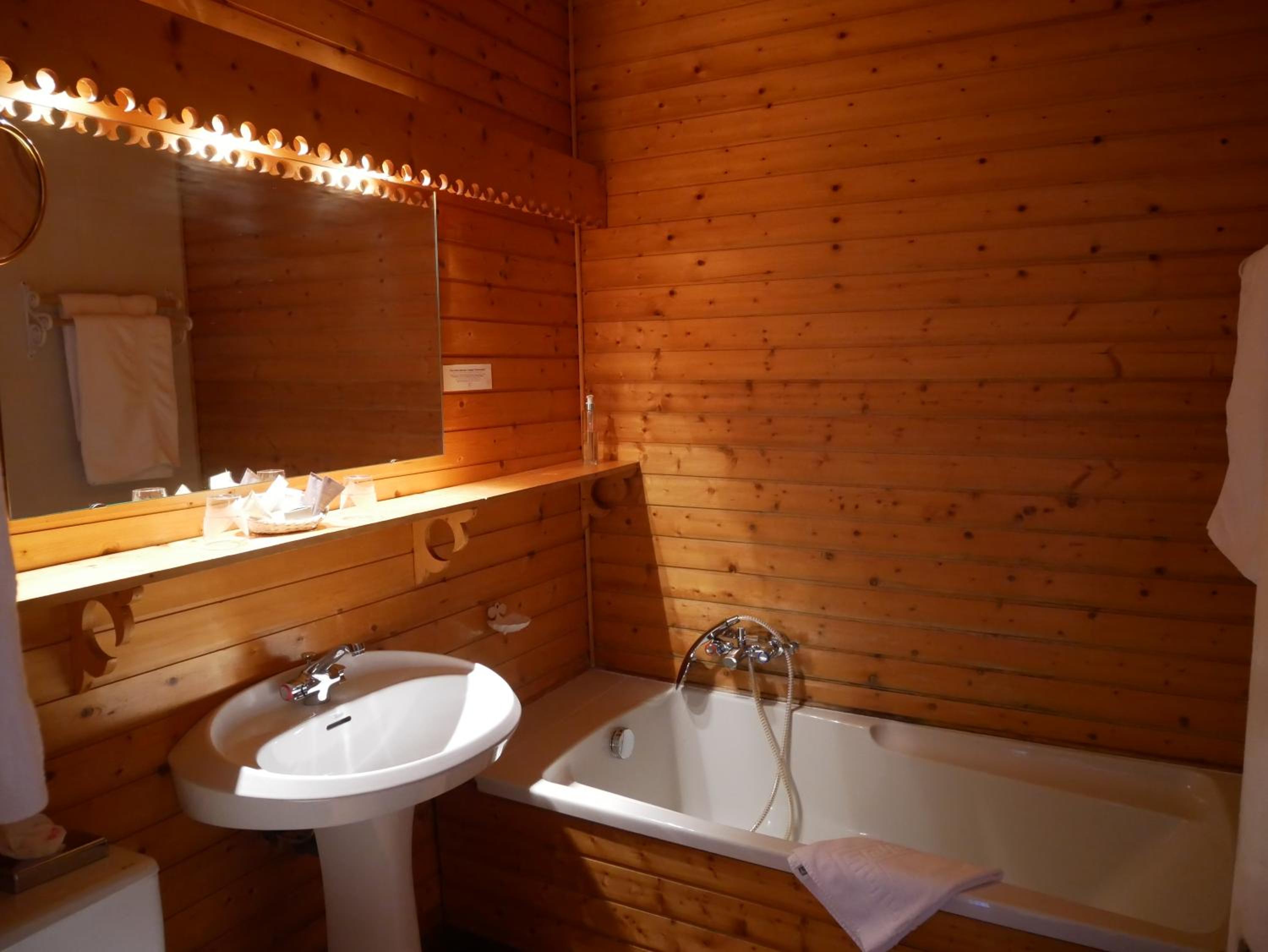 Classic Quadruple Room - Photo 2