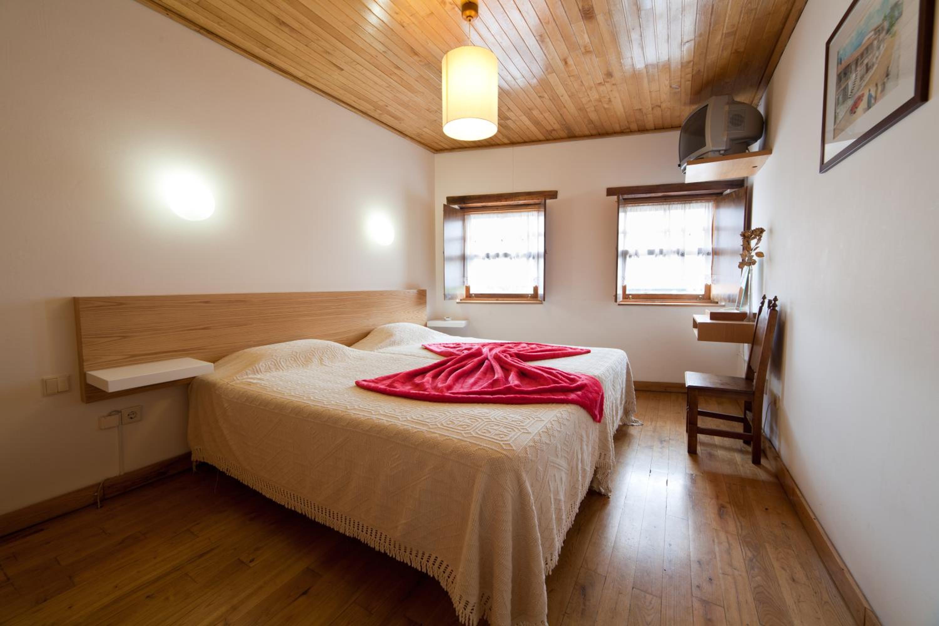 Three-Bedroom House - Photo 1