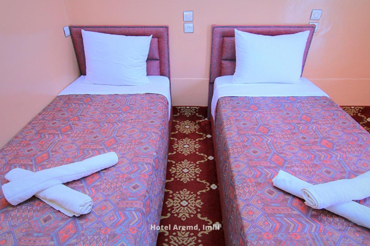 Economy Twin Room photo 2