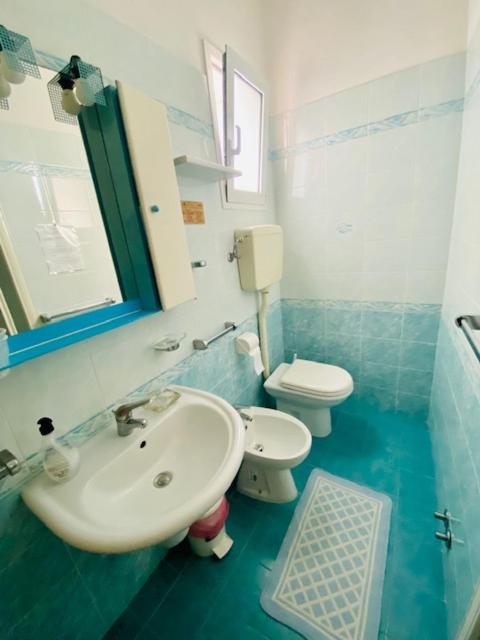 Standard Double Room - Photo 3