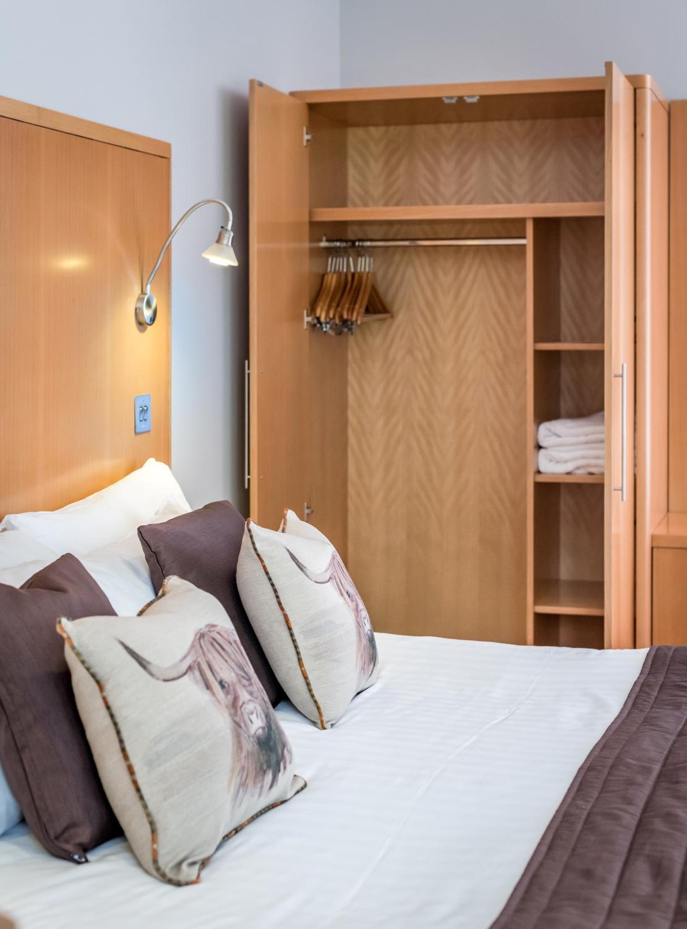 Superior Double Room - Photo 9