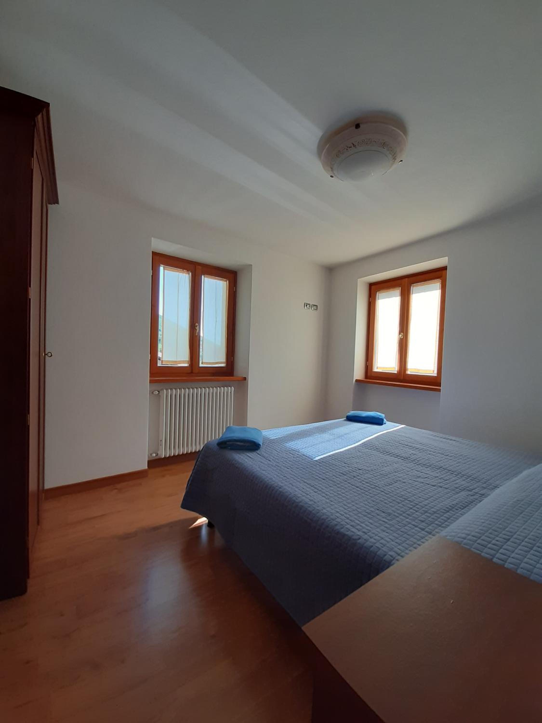 Three-Bedroom House photo 1