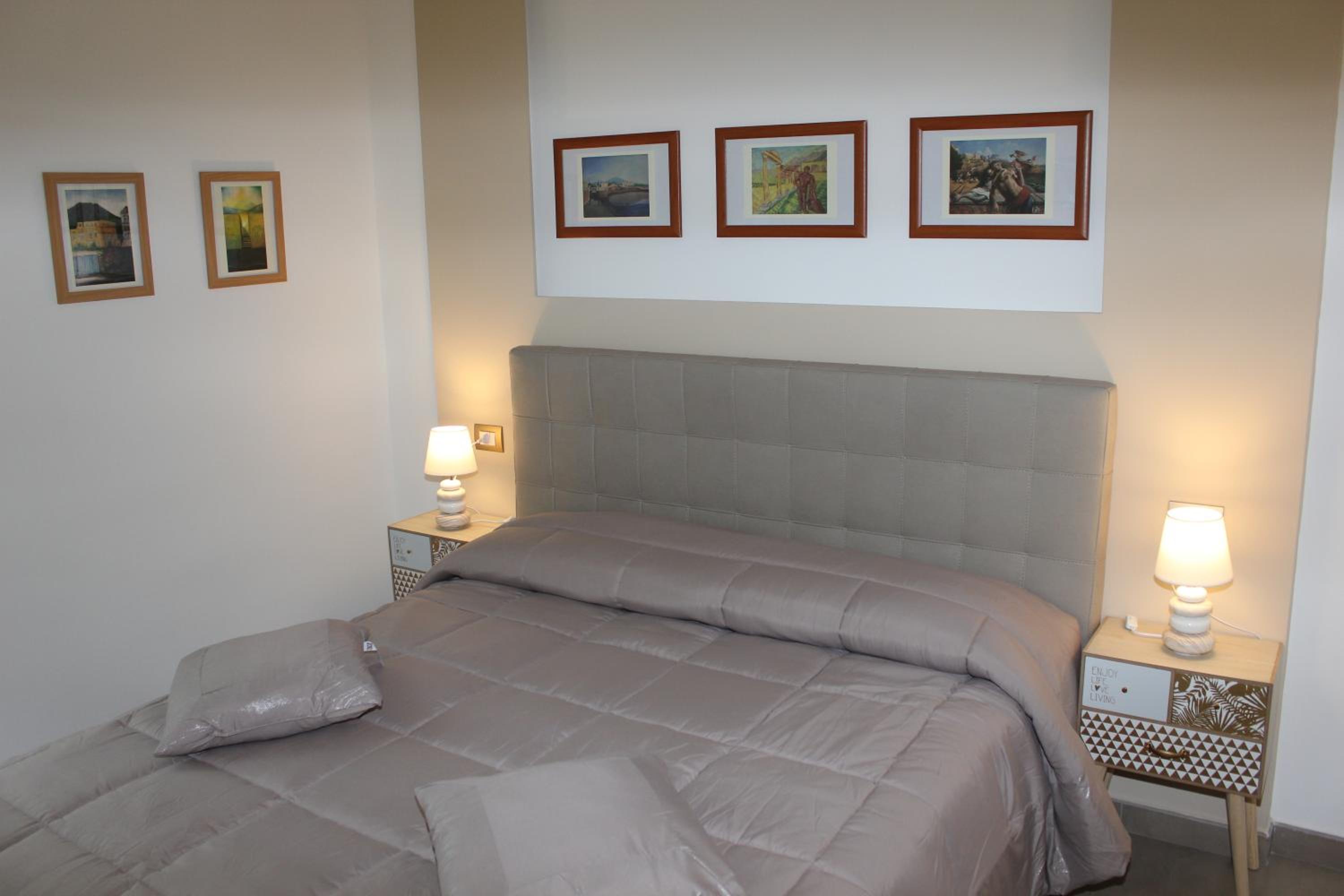Double Room with Balcony - Photo 53