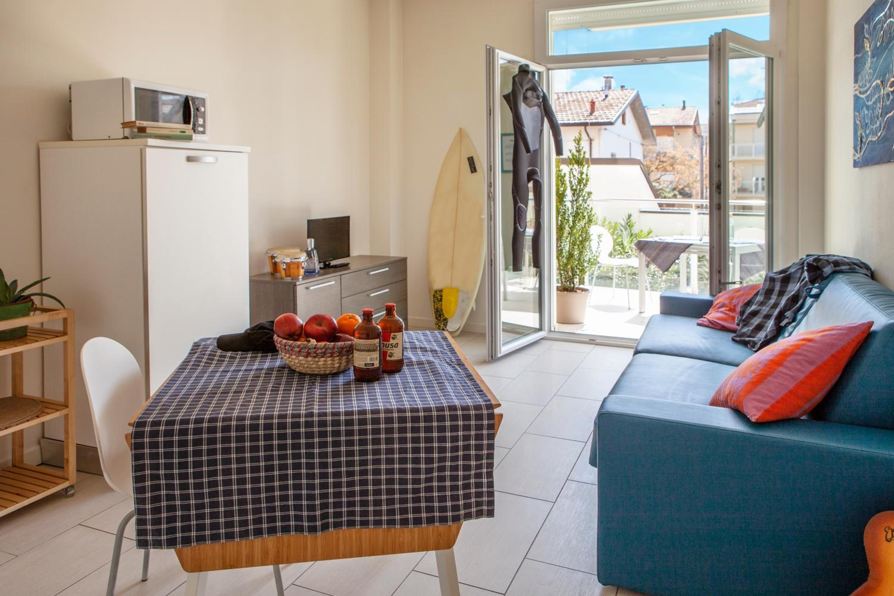 Deluxe One-Bedroom Apartment (4 Adults) with Balcony photo 1