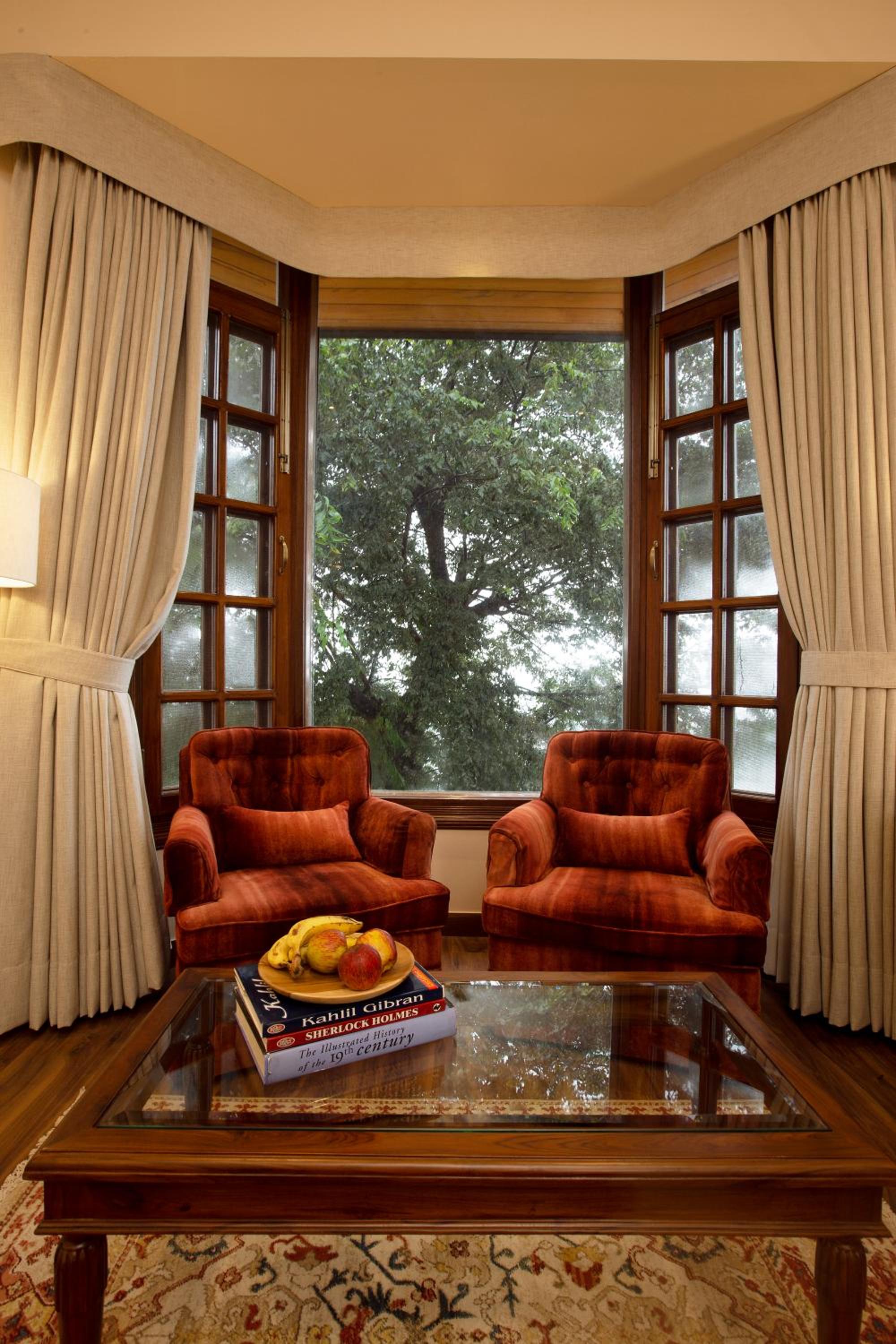 Family Room with Garden View - Photo 3