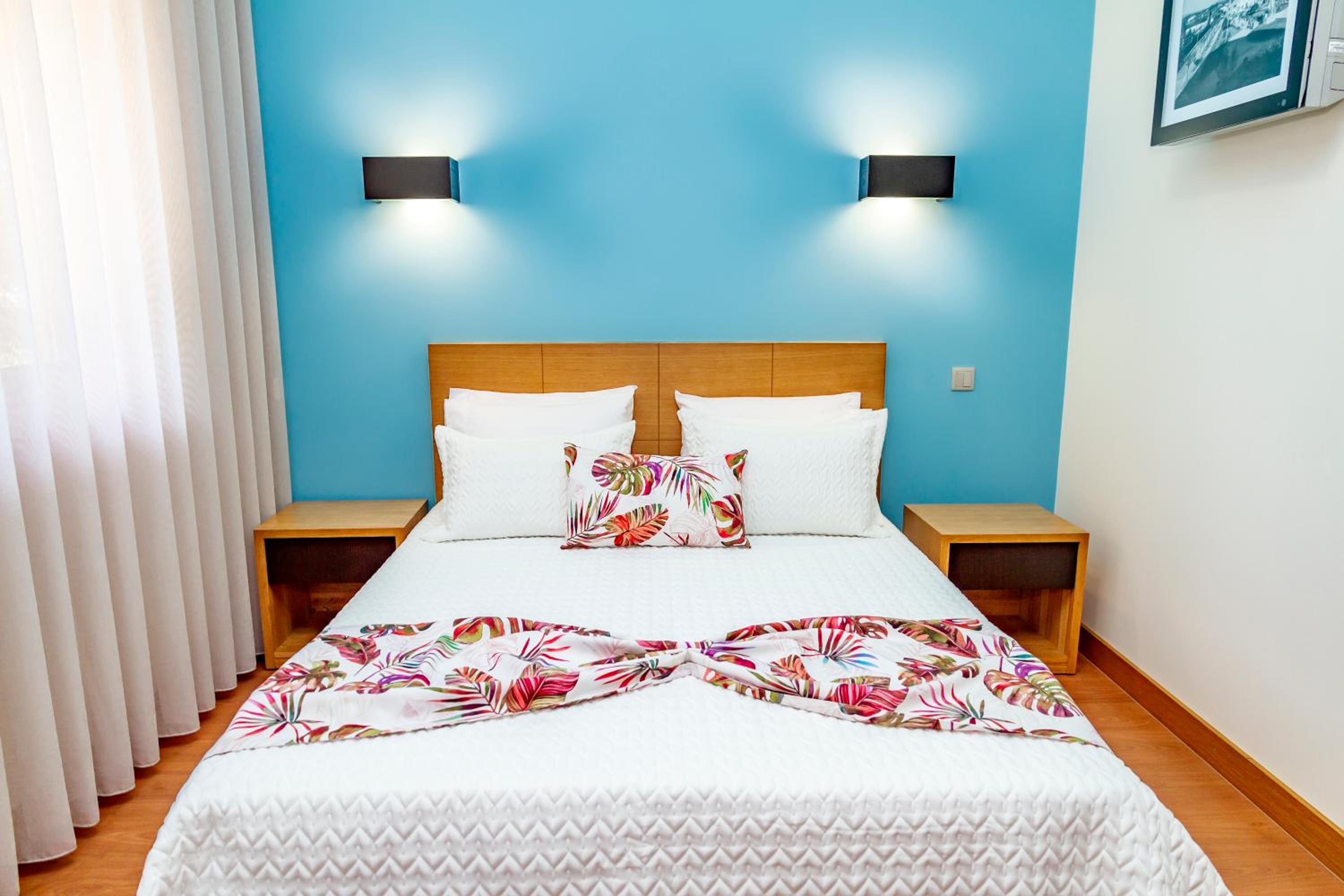 Double Room - Photo 8