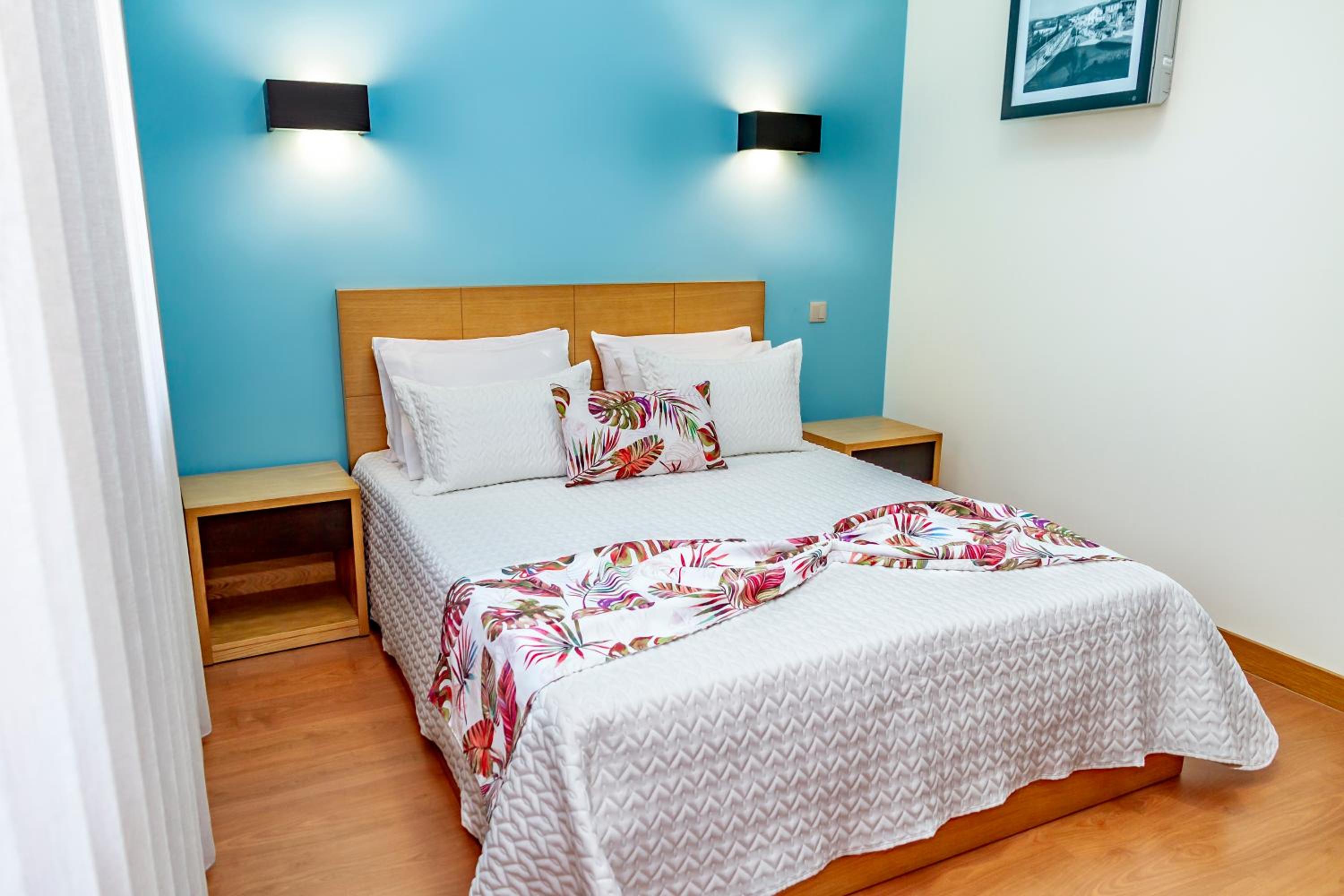 Double Room - Photo 7