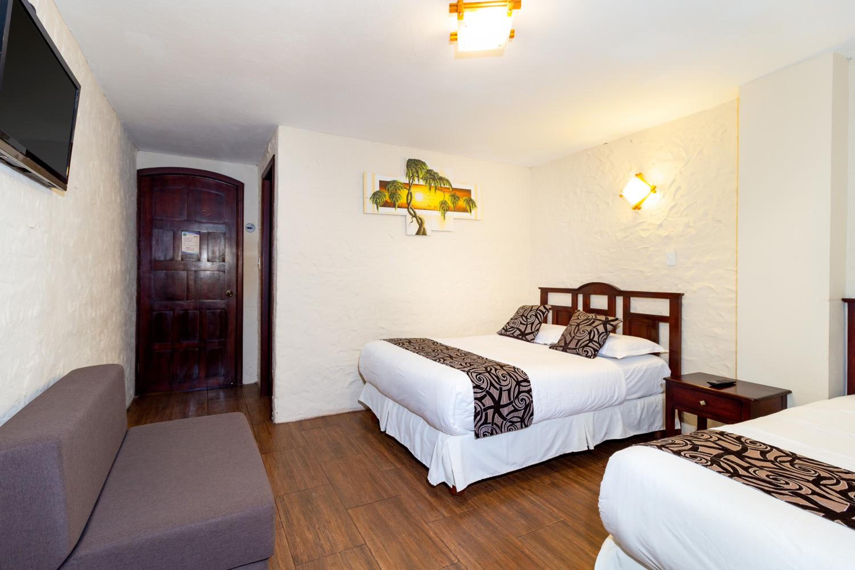 Triple Room photo 2