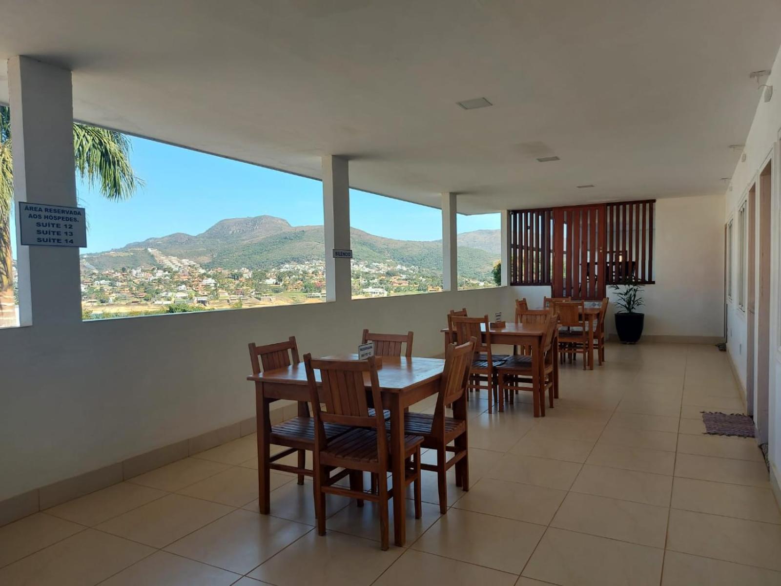 Superior King Suite - Photo 7