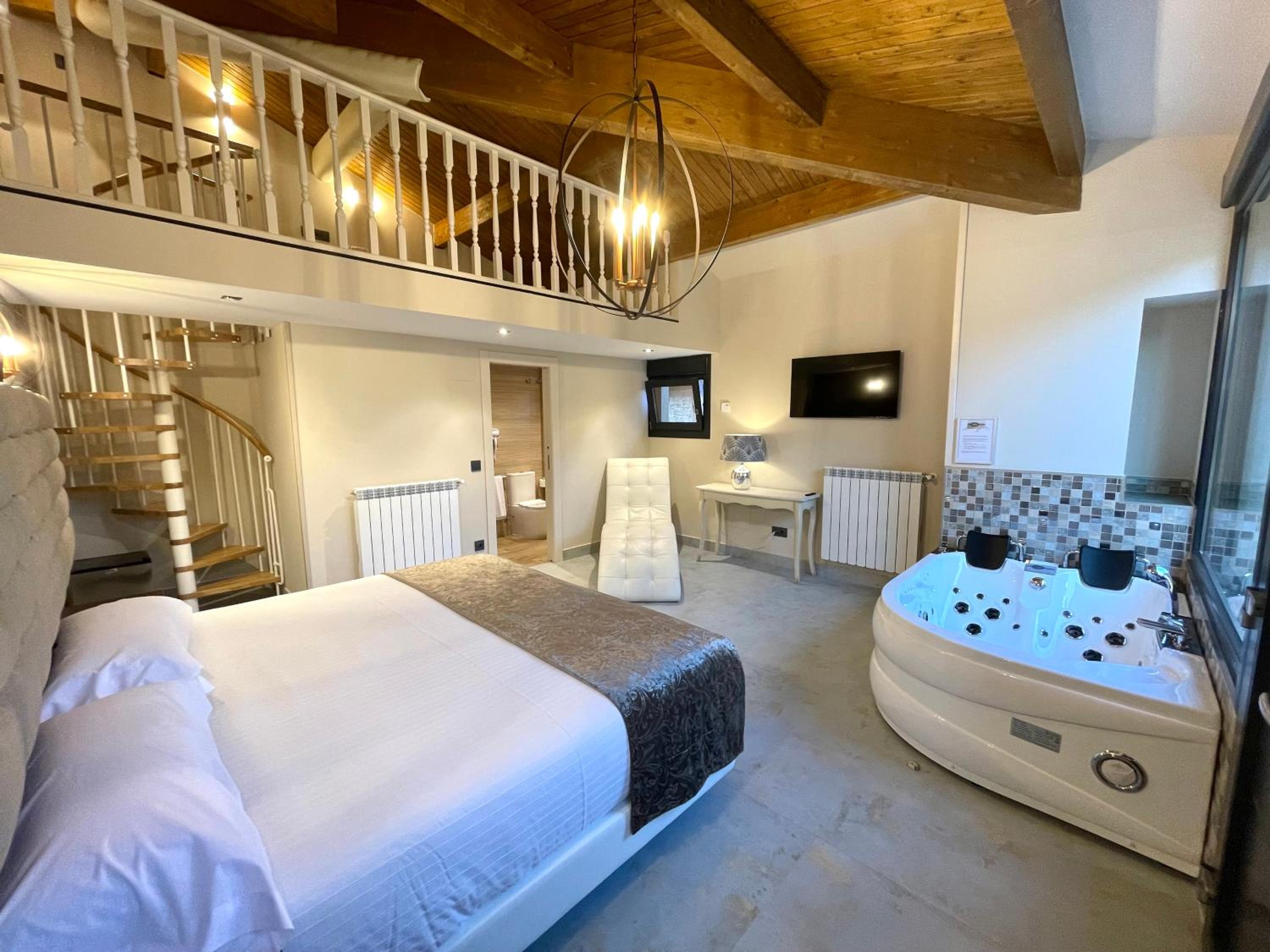 Suite Deluxe con Bañera de Hidromasaje
