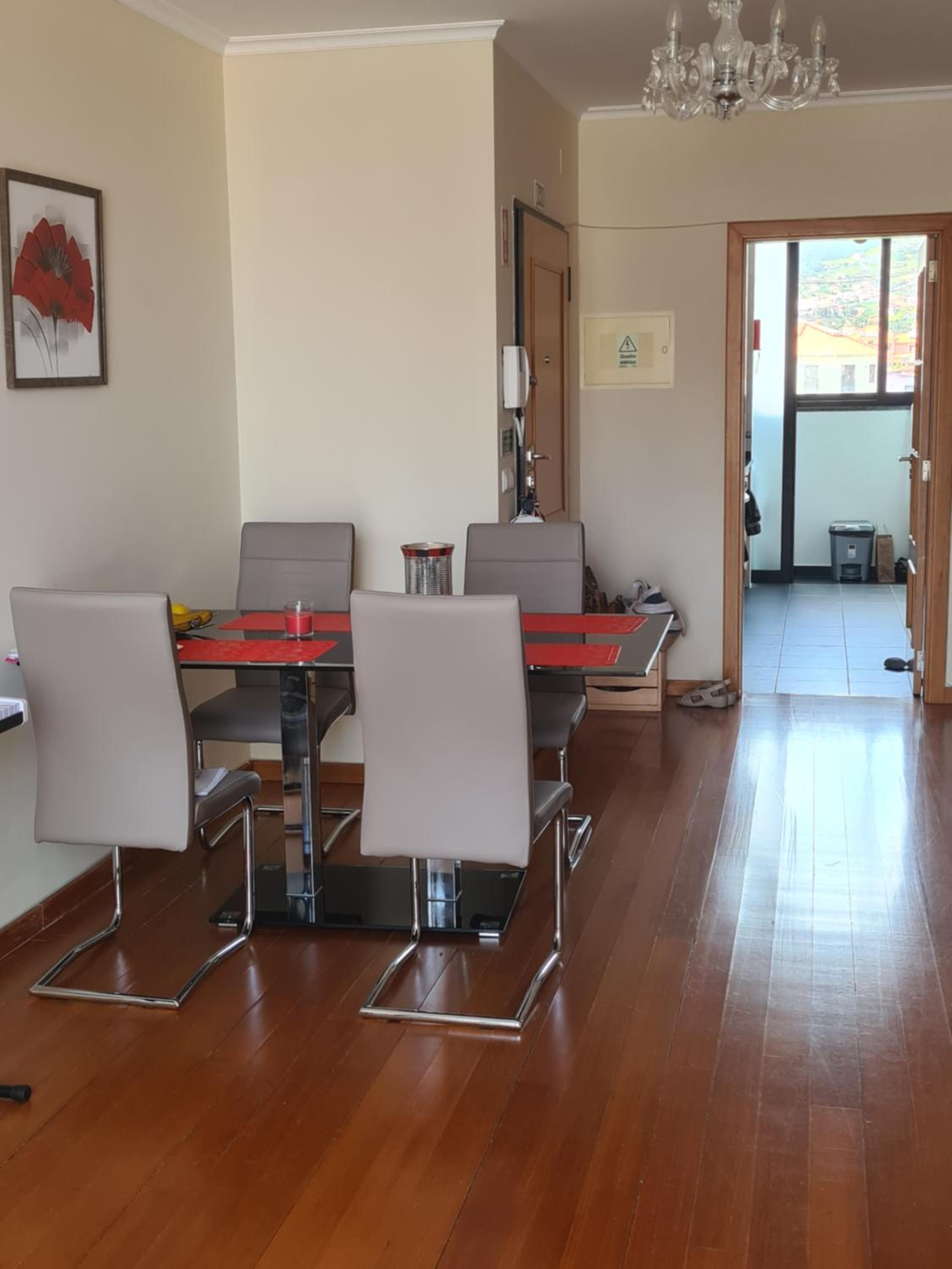 Two-Bedroom Apartment - Photo 7