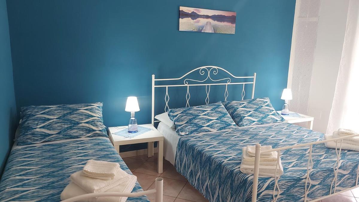 Double Room with Private Bathroom photo 2