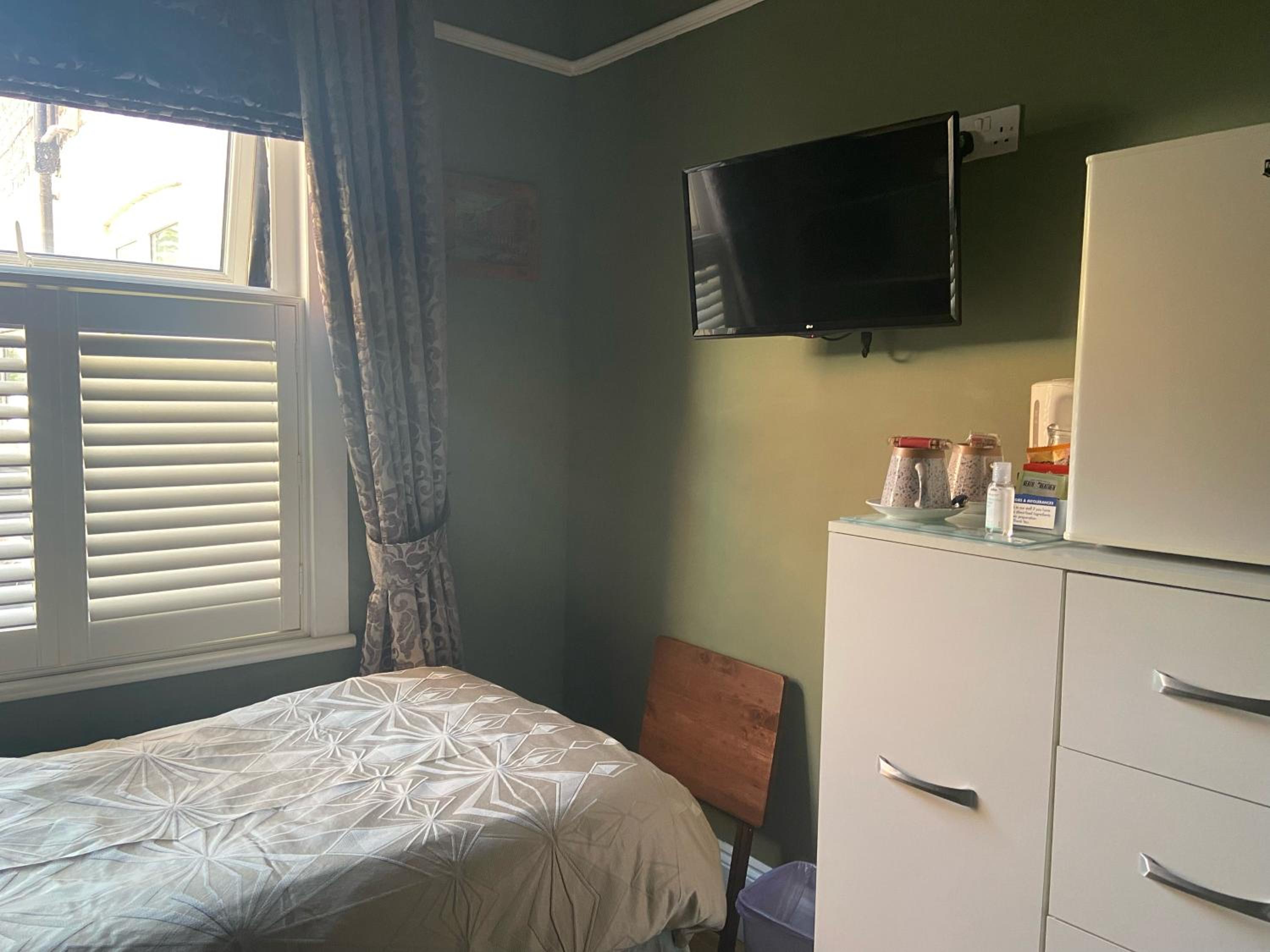 Deluxe Twin Room photo 1