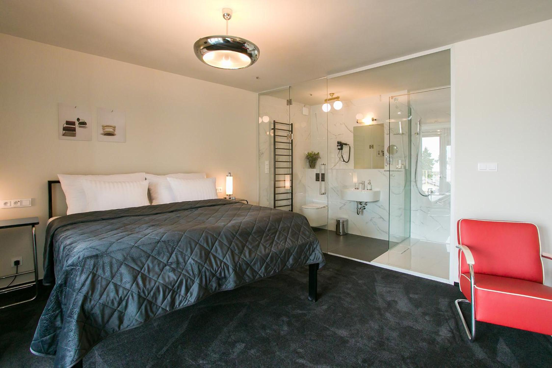 Large Double Room