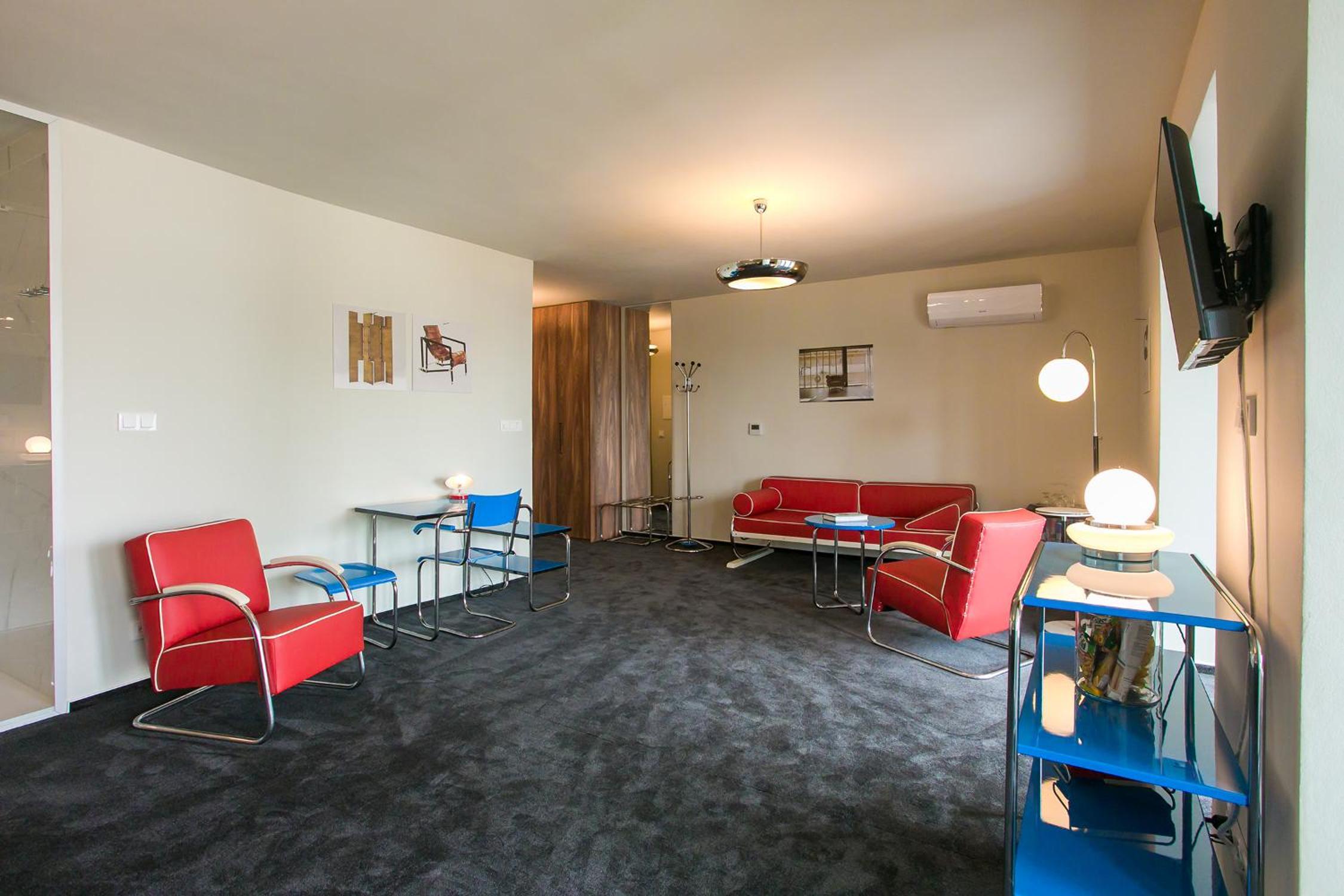 Large Double Room photo 1
