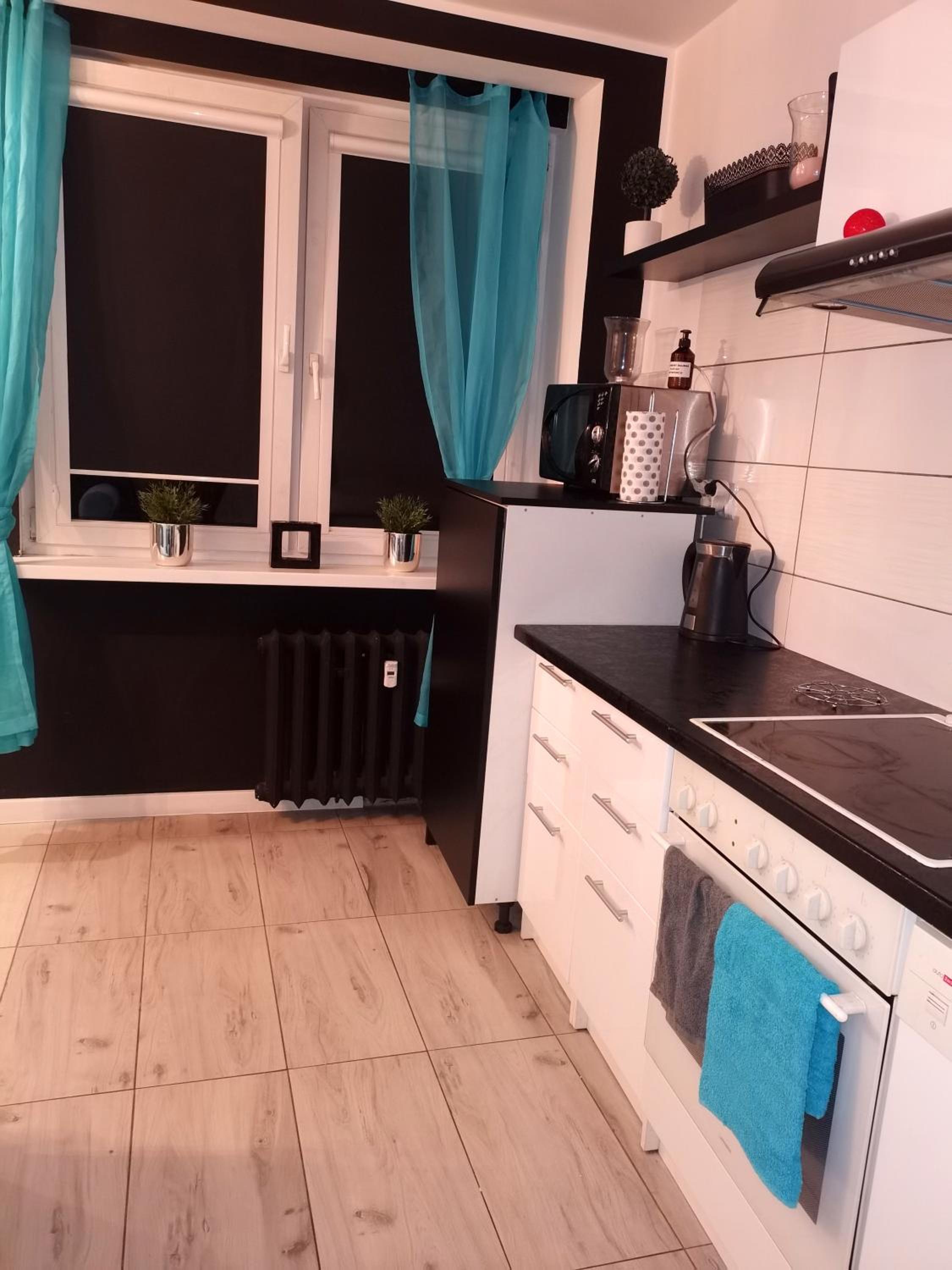 One-Bedroom Apartment - Photo 6