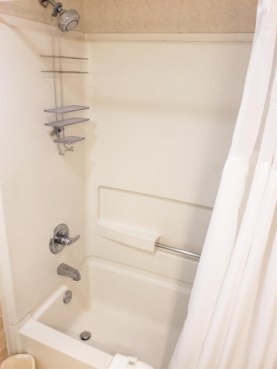 Vacation Home - Photo 9