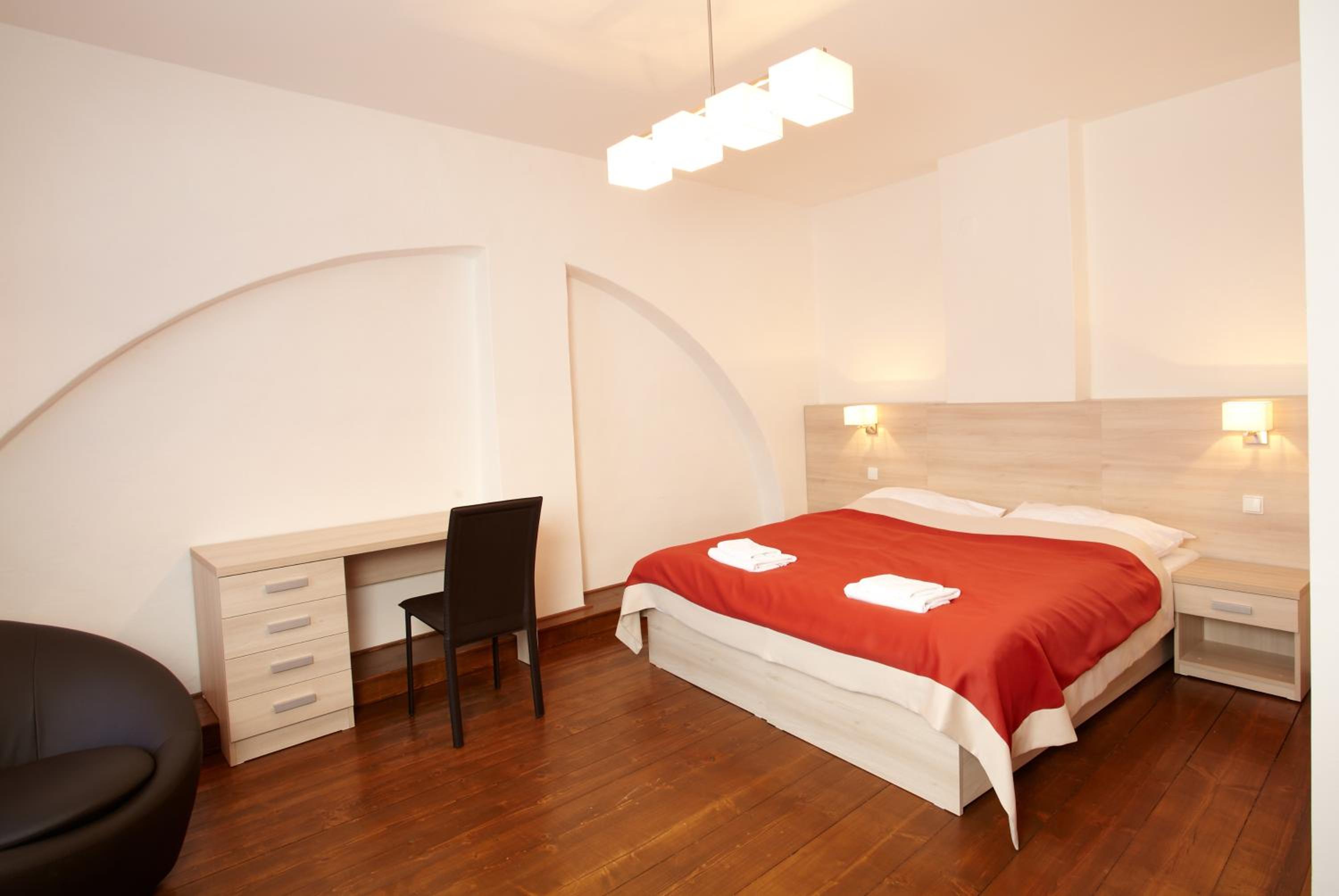 One-Bedroom Apartment (4 Adults) photo 2