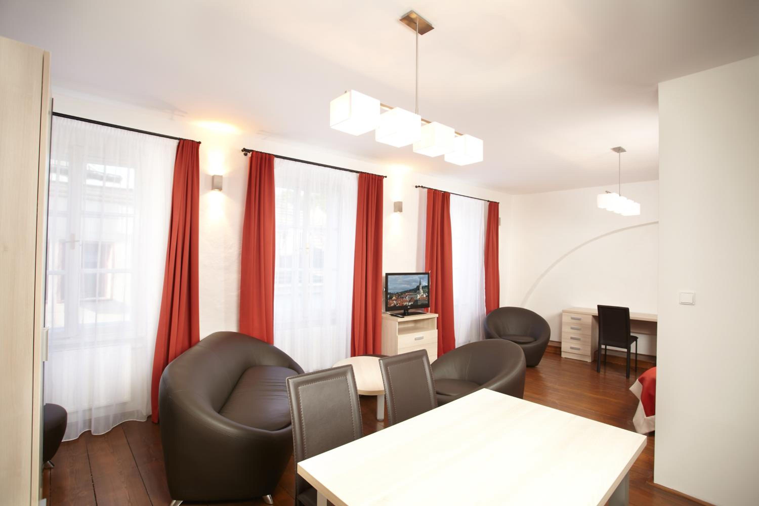 One-Bedroom Apartment (4 Adults) photo 3