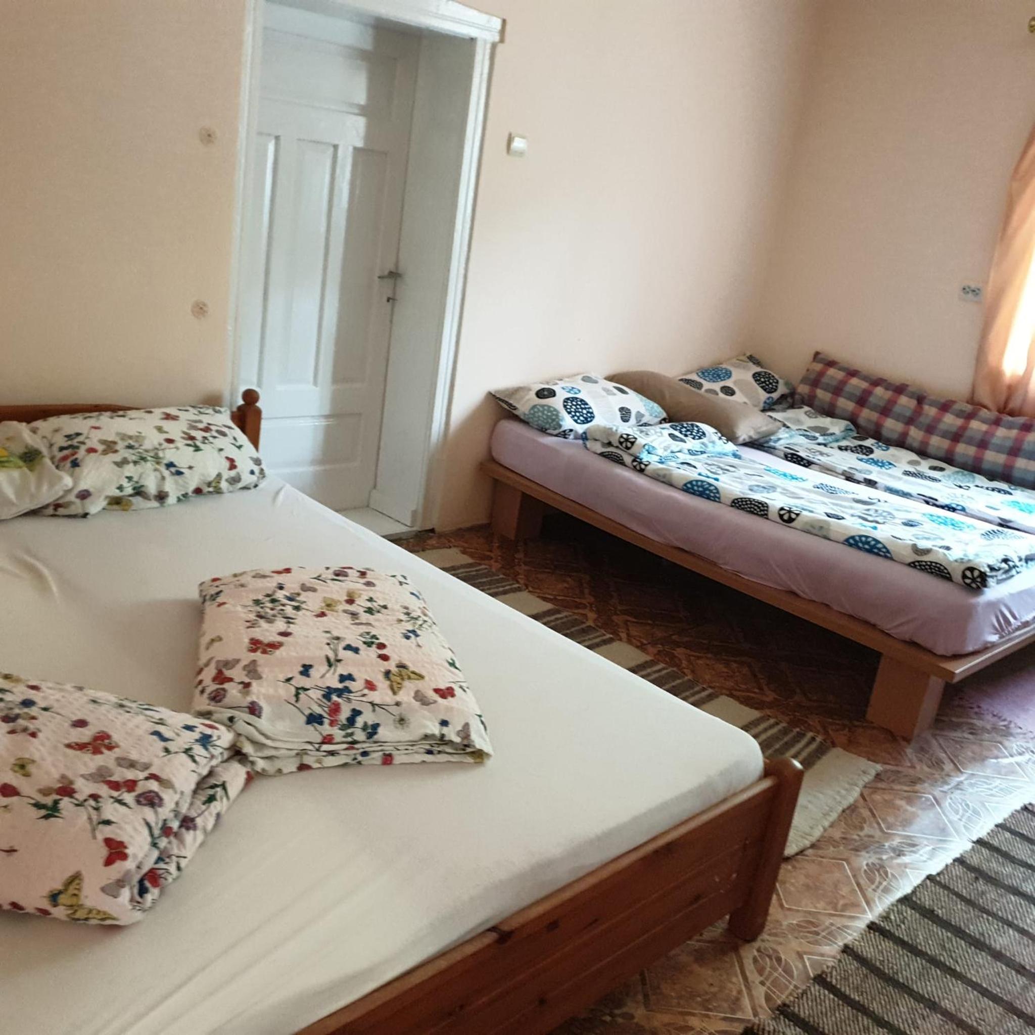 Two-Bedroom House - Photo 21