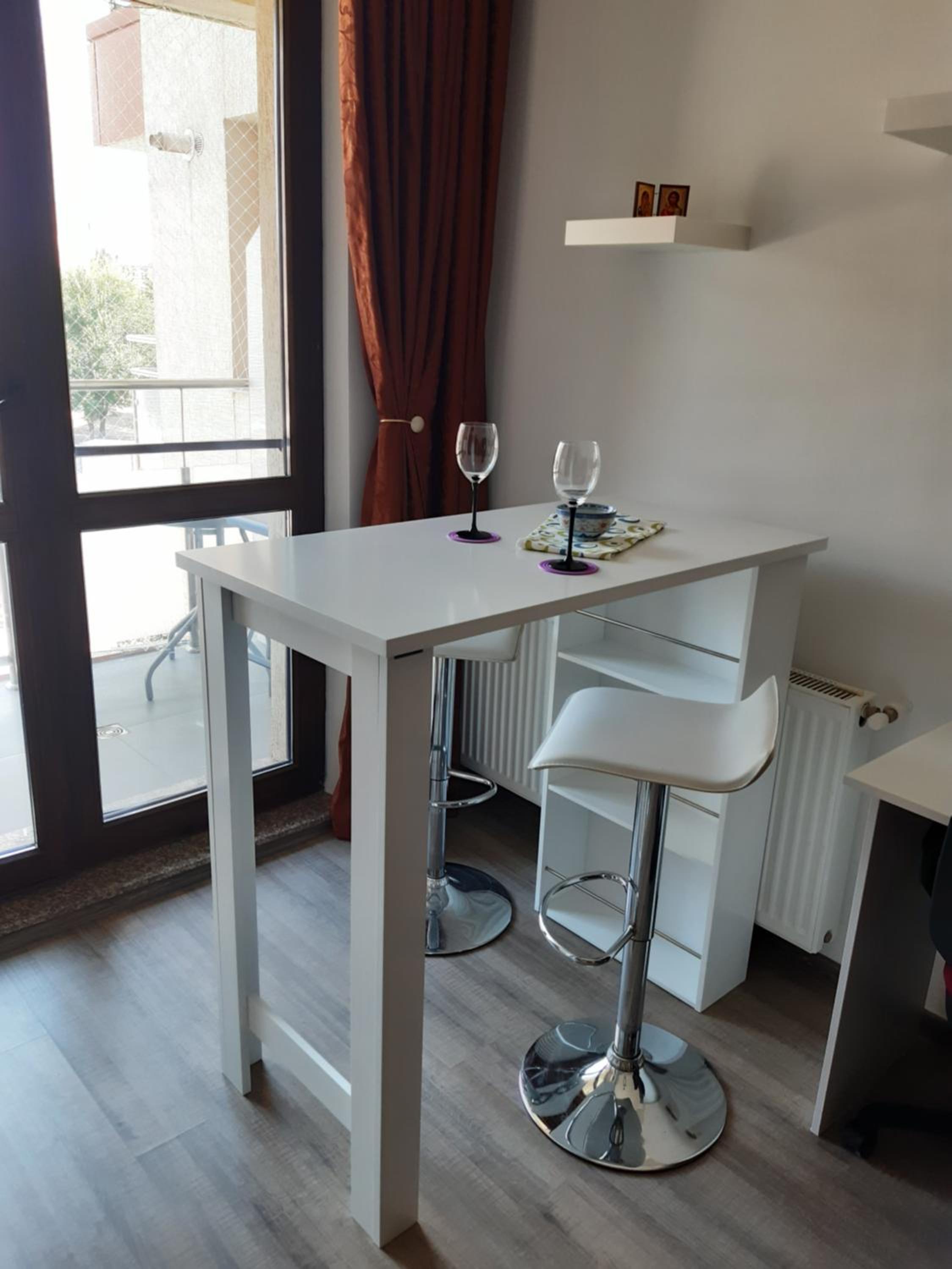 Studio Apartment - Photo 15