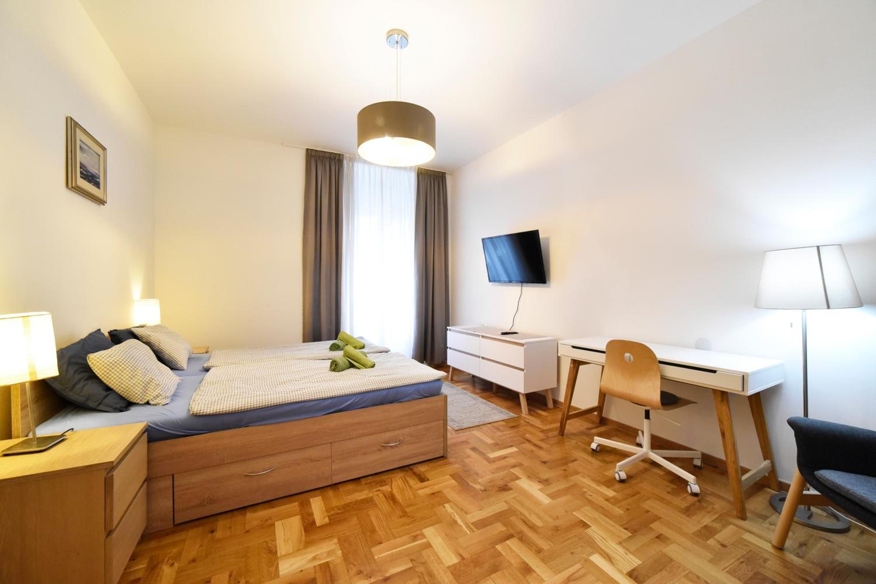 Apartment - Photo 3