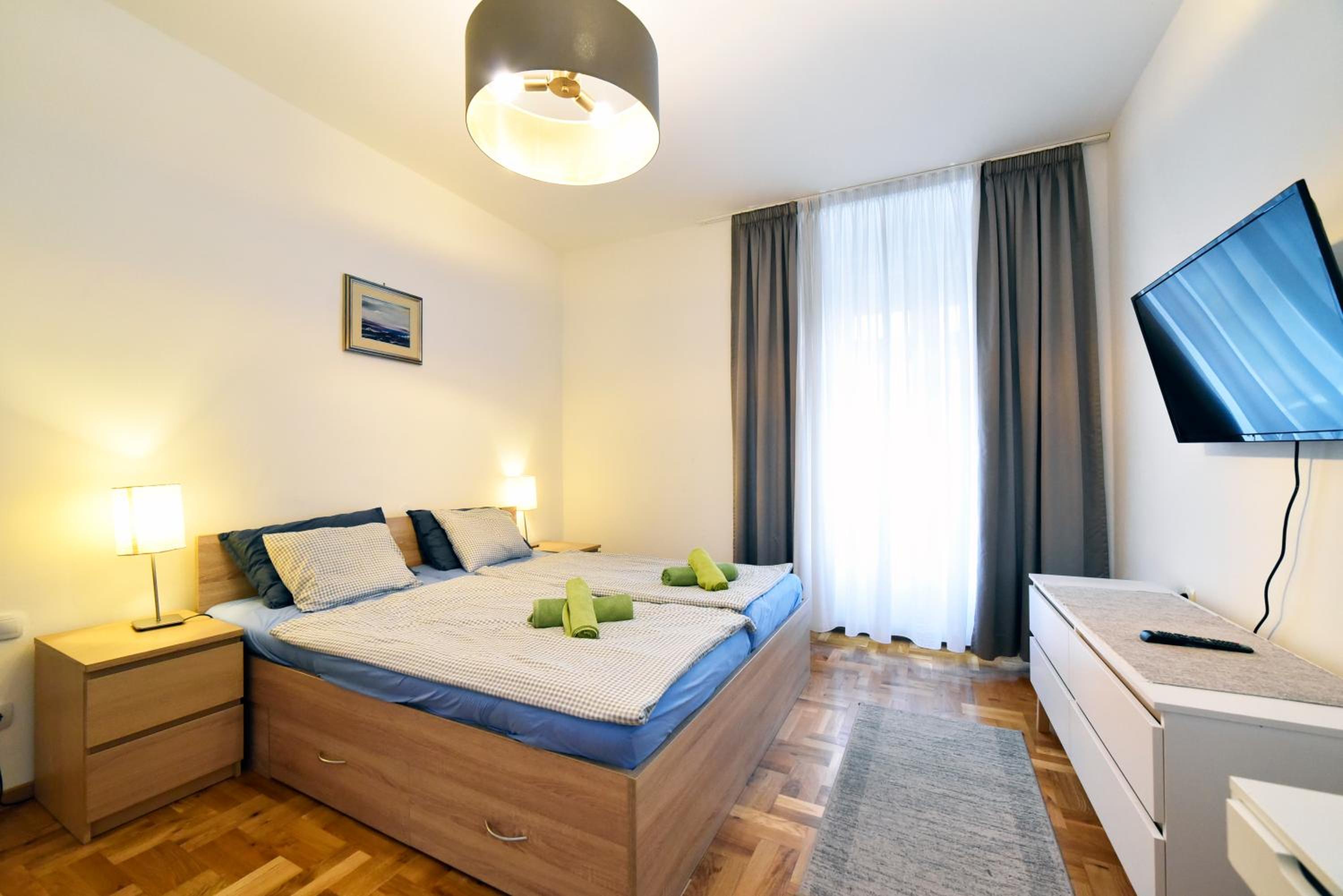 Apartment - Photo 13